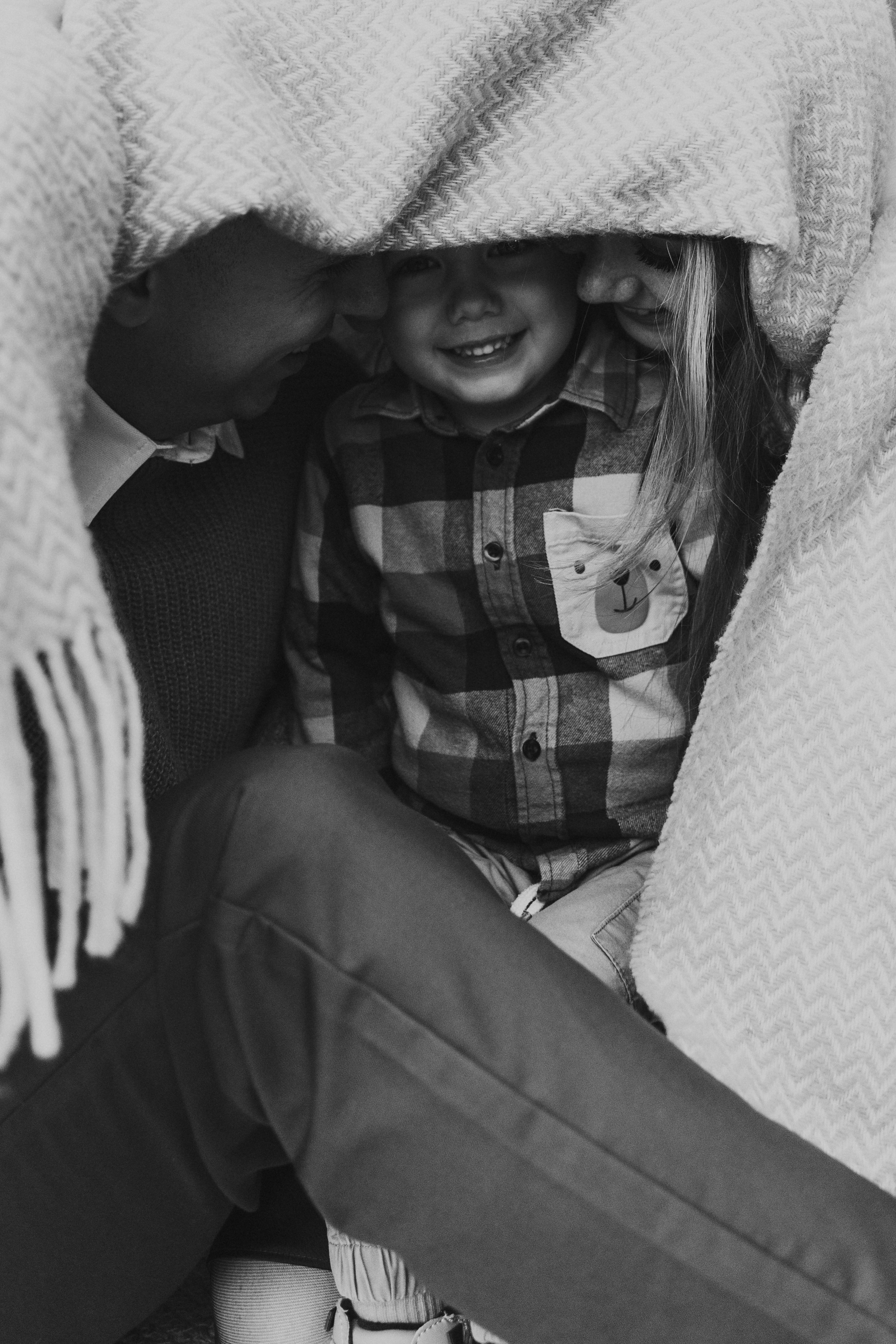 Уличная локация «ТЕРАССА». Фотостудия в Мариуполе «Берлога»