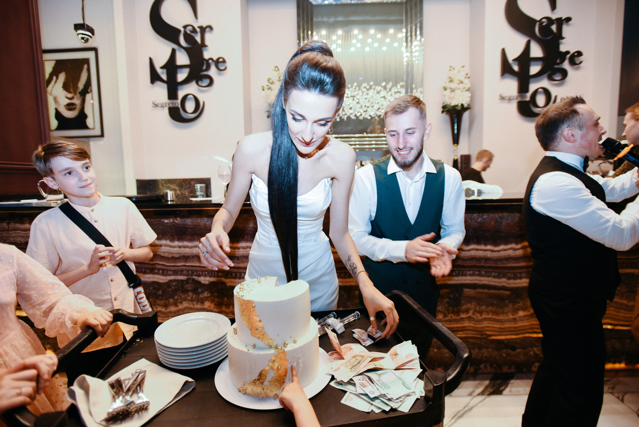 Виктор и Ангелина Банкет на 100 гостей Ресторан Segreto. Фотограф Лола Волна, город Москва