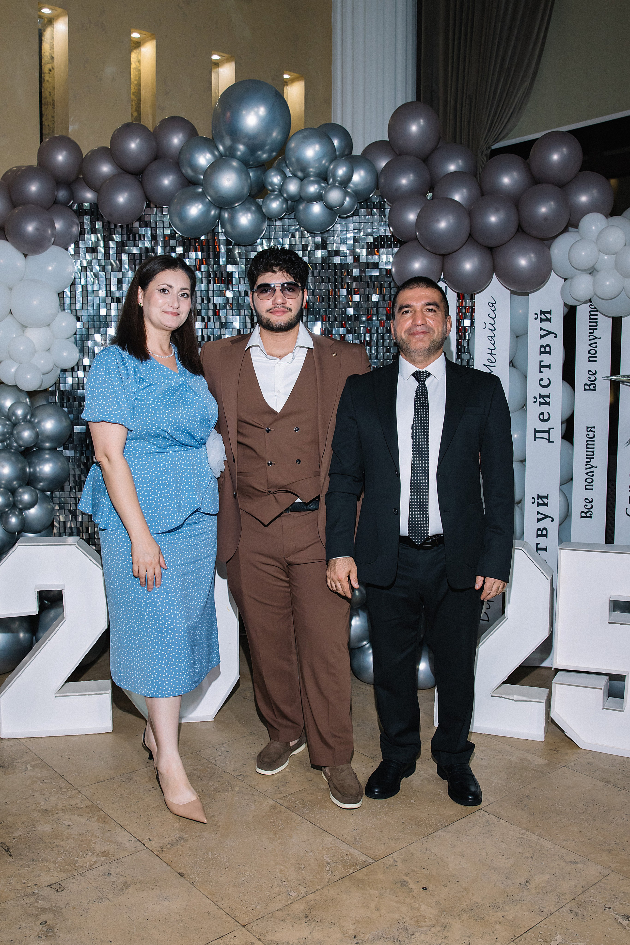 11 класс Гимназия 82. Фотограф и Видеограф в Краснодаре Юлия Солодченко