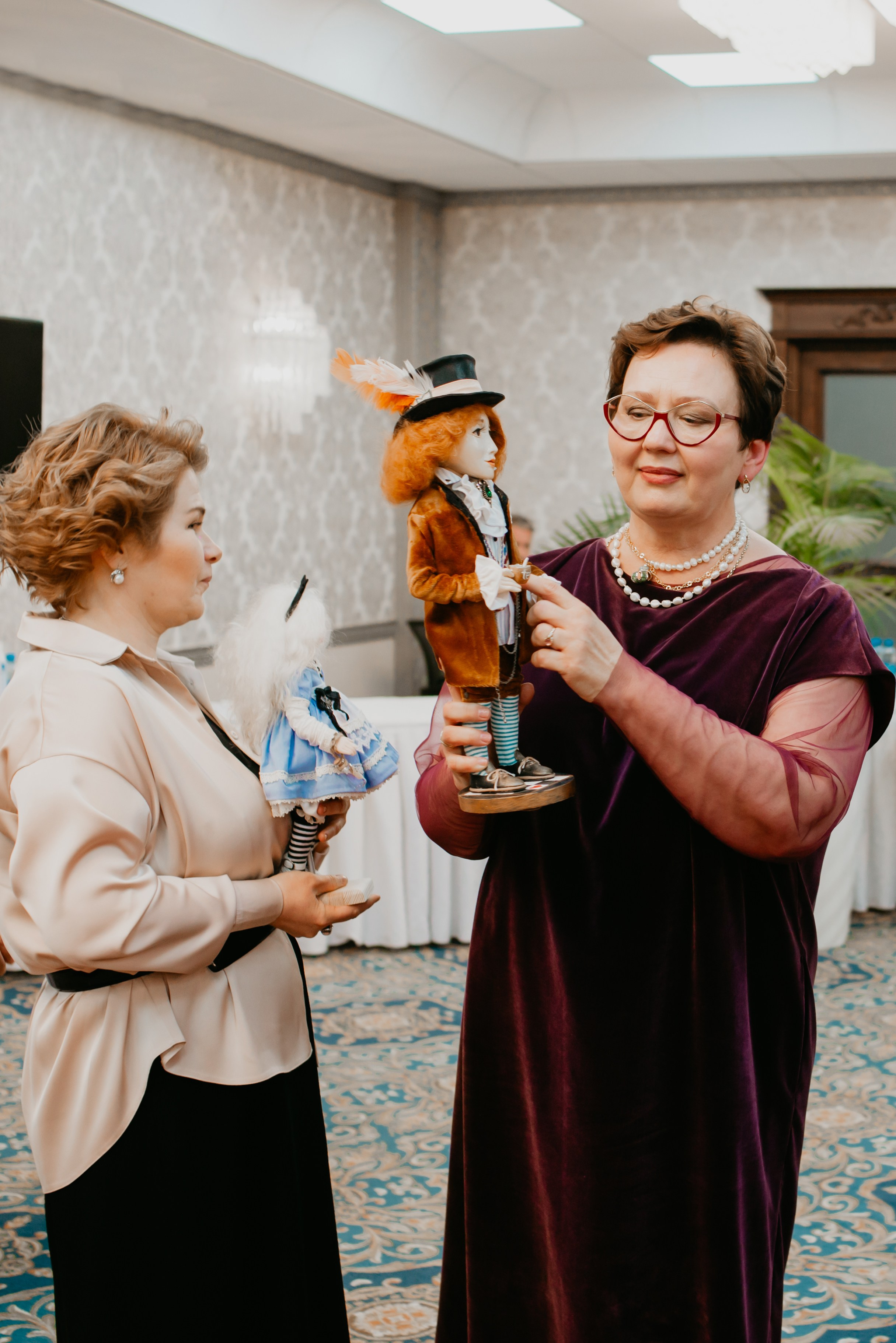 Выпускной. 11 лицей. Фотограф в Челябинске Ополихина Анна