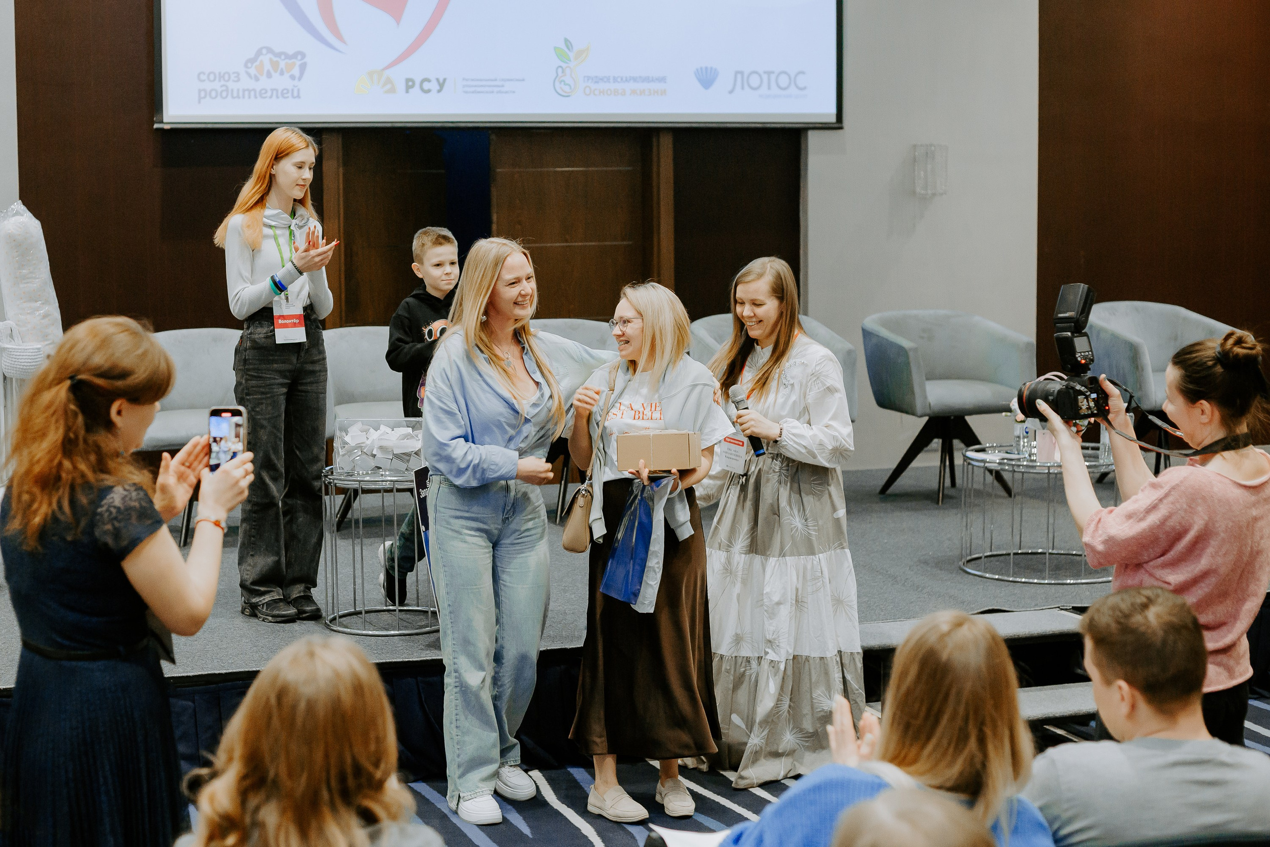 Уральский беременный форум 2024. Фотограф в Челябинске Ополихина Анна