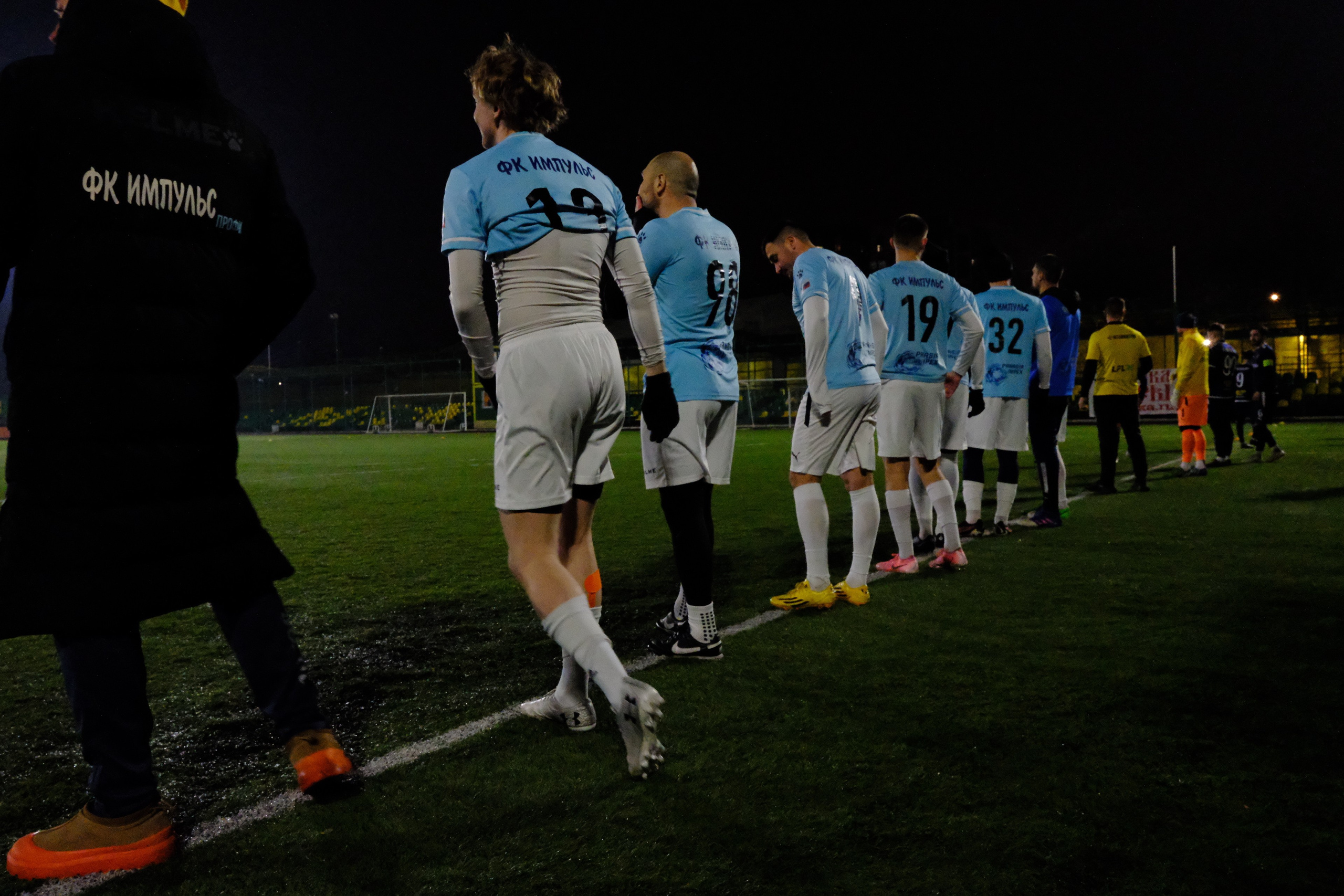 Футбол фотосъемка футбола спортивный фотограф в Москве. Фотограф и художник в Москве Евгения Нюнина