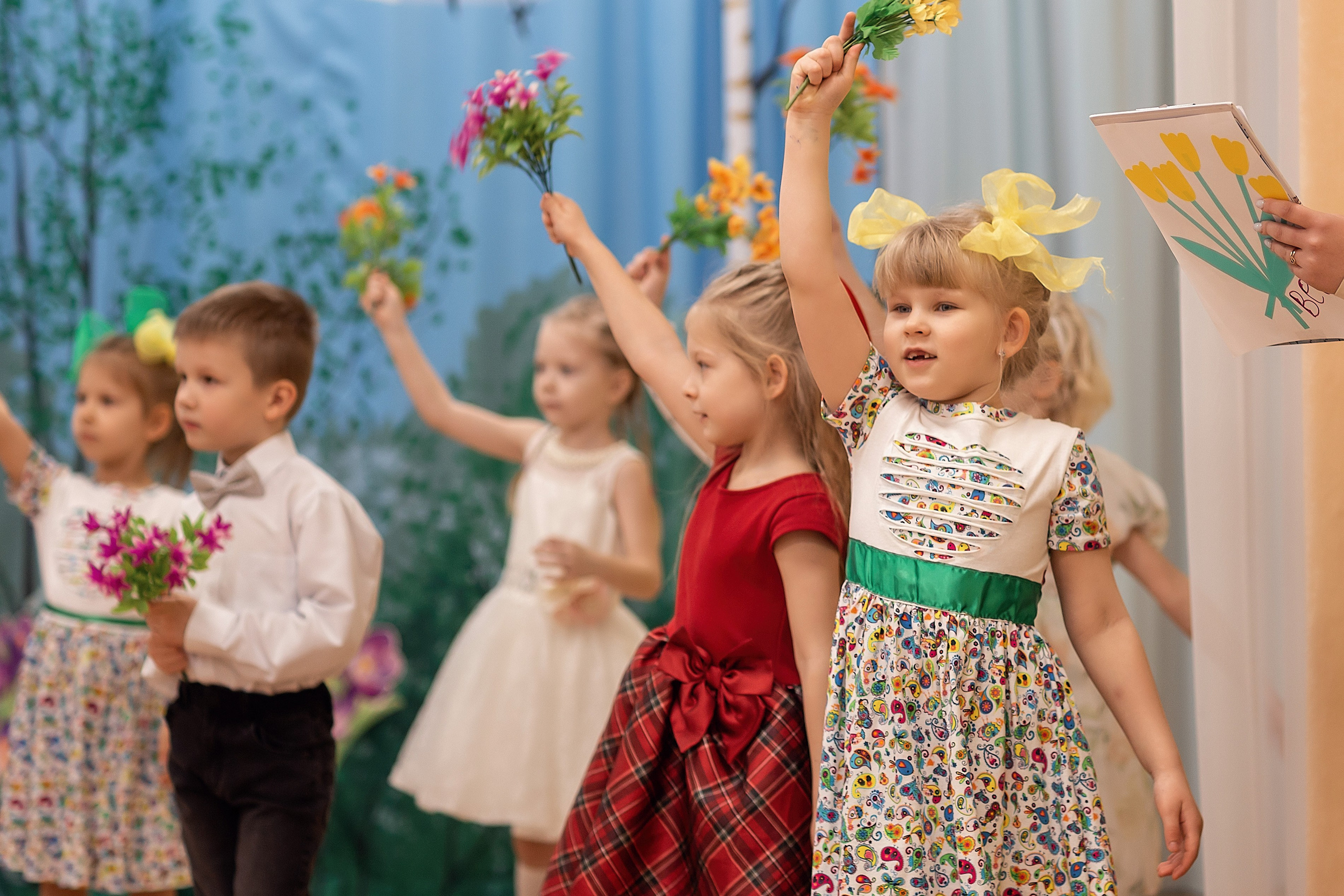 Весенний утренник_старшая группа_2025. Семейный фотограф в Санкт-Петербурге