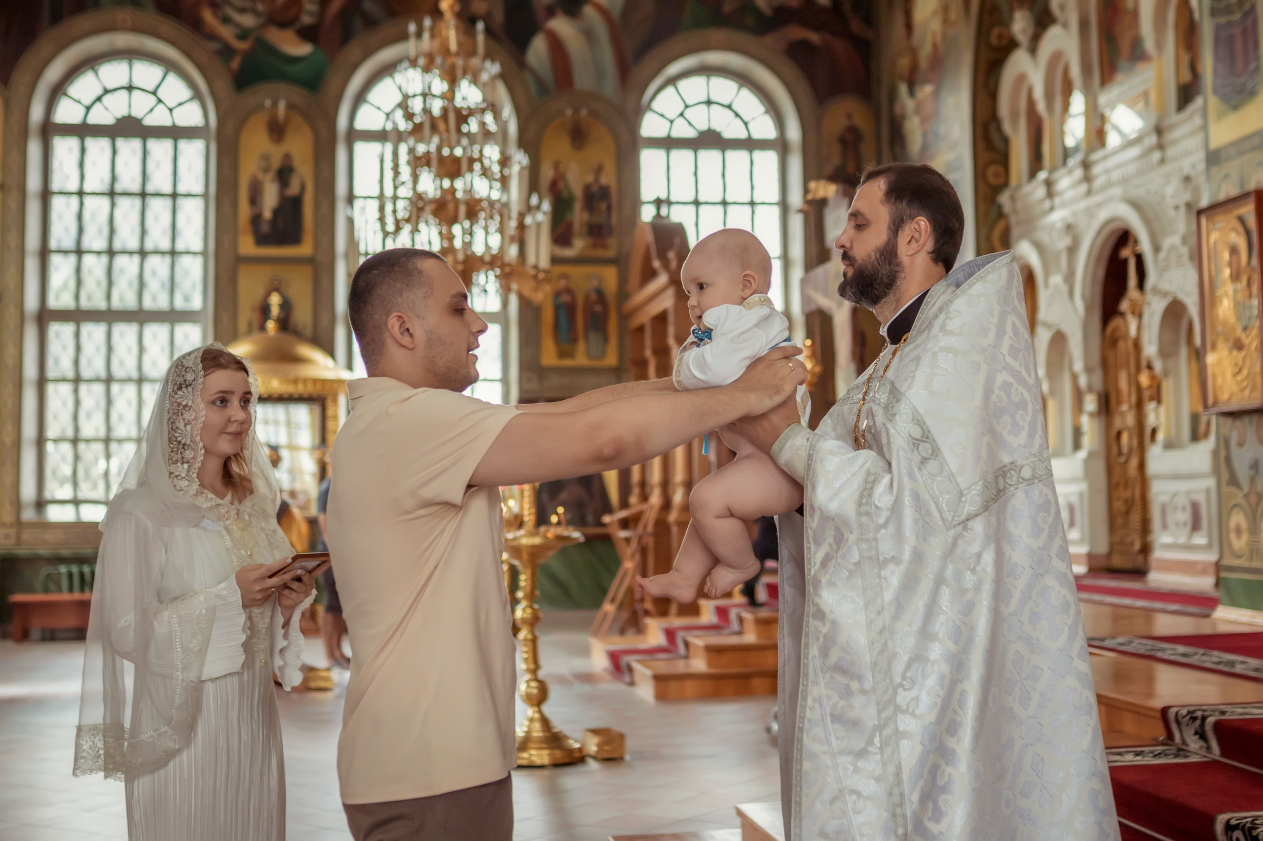 Крещение в Храме Преполовения Пятидесятницы в городе  Ростов-на-Дону. Олеся Семейская свадебный и семейный фотограф в Ростове-на-Дону