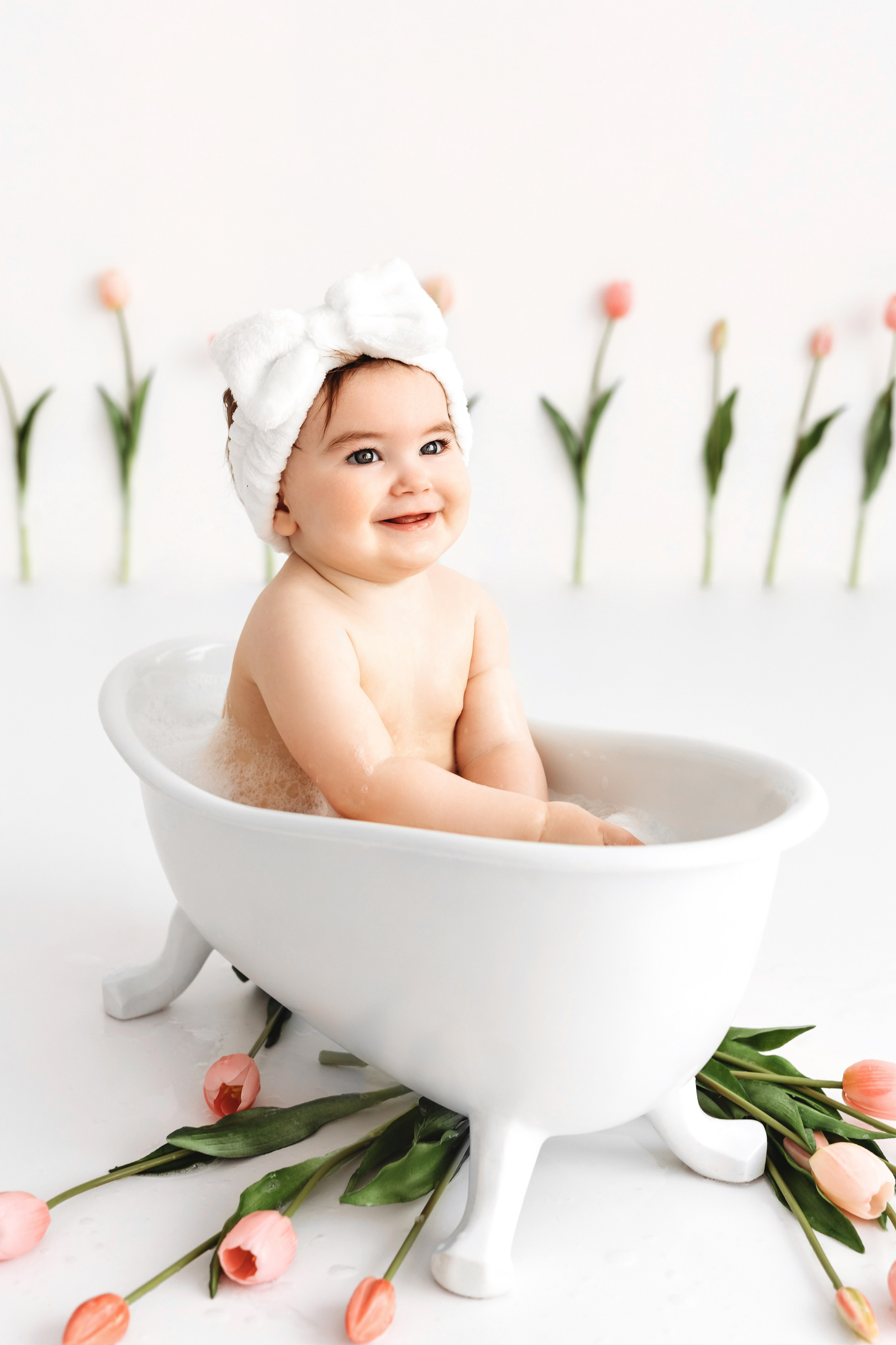 Годик минимализм. Профессиональная детская и семейная фотостудия в Краснодаре