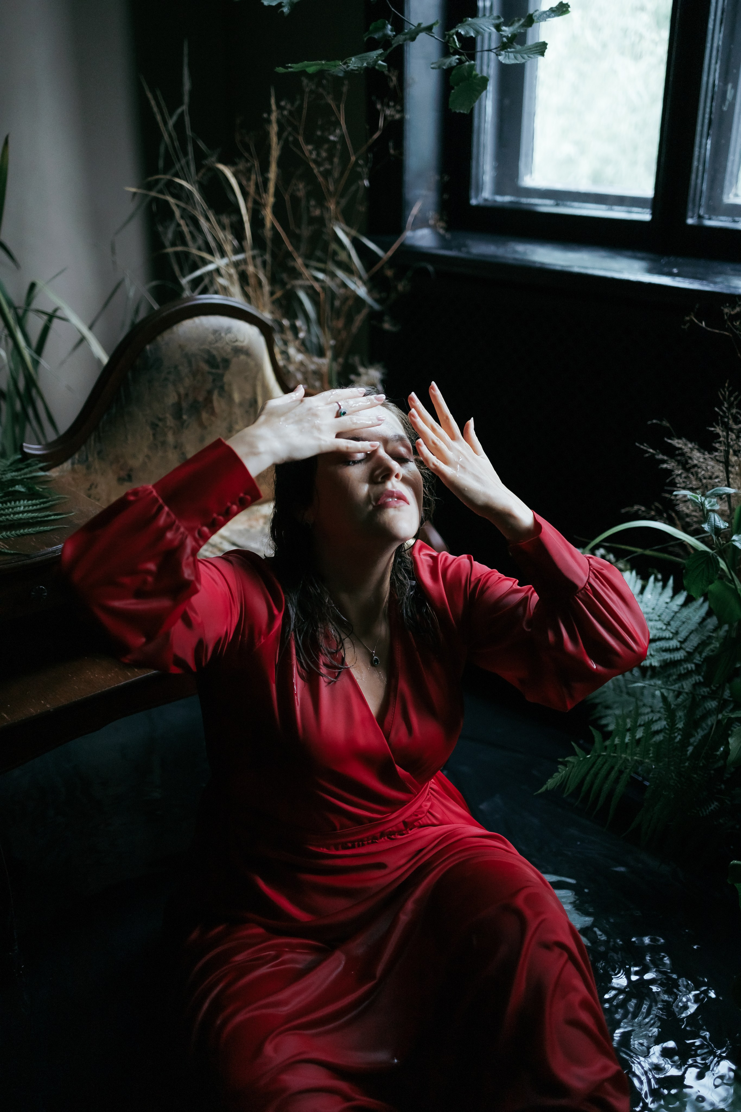 Затопленная комната. Ангелина Богданова, междисциплинарная художница