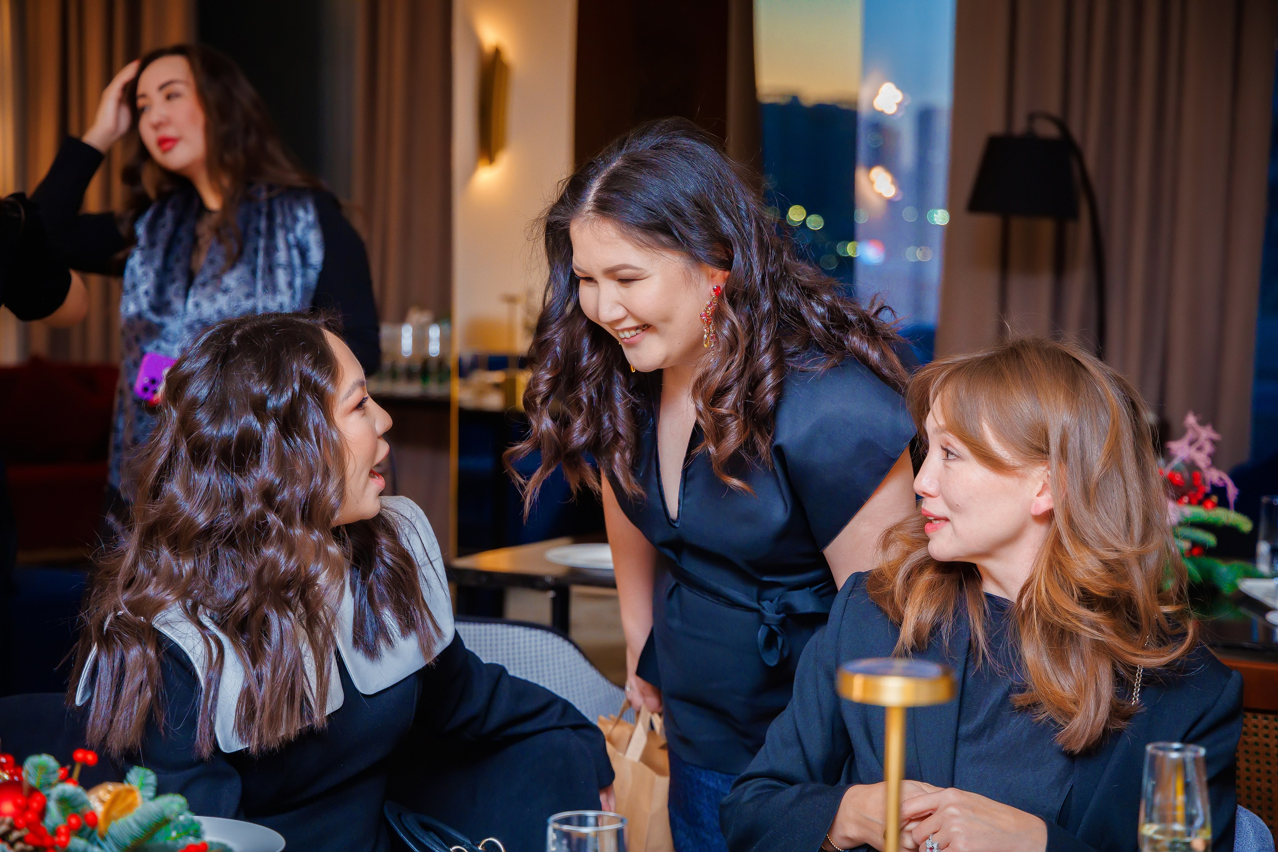 Мероприятие в заведении. Семейный и Свадебный фотограф в Астане Александр Астапов