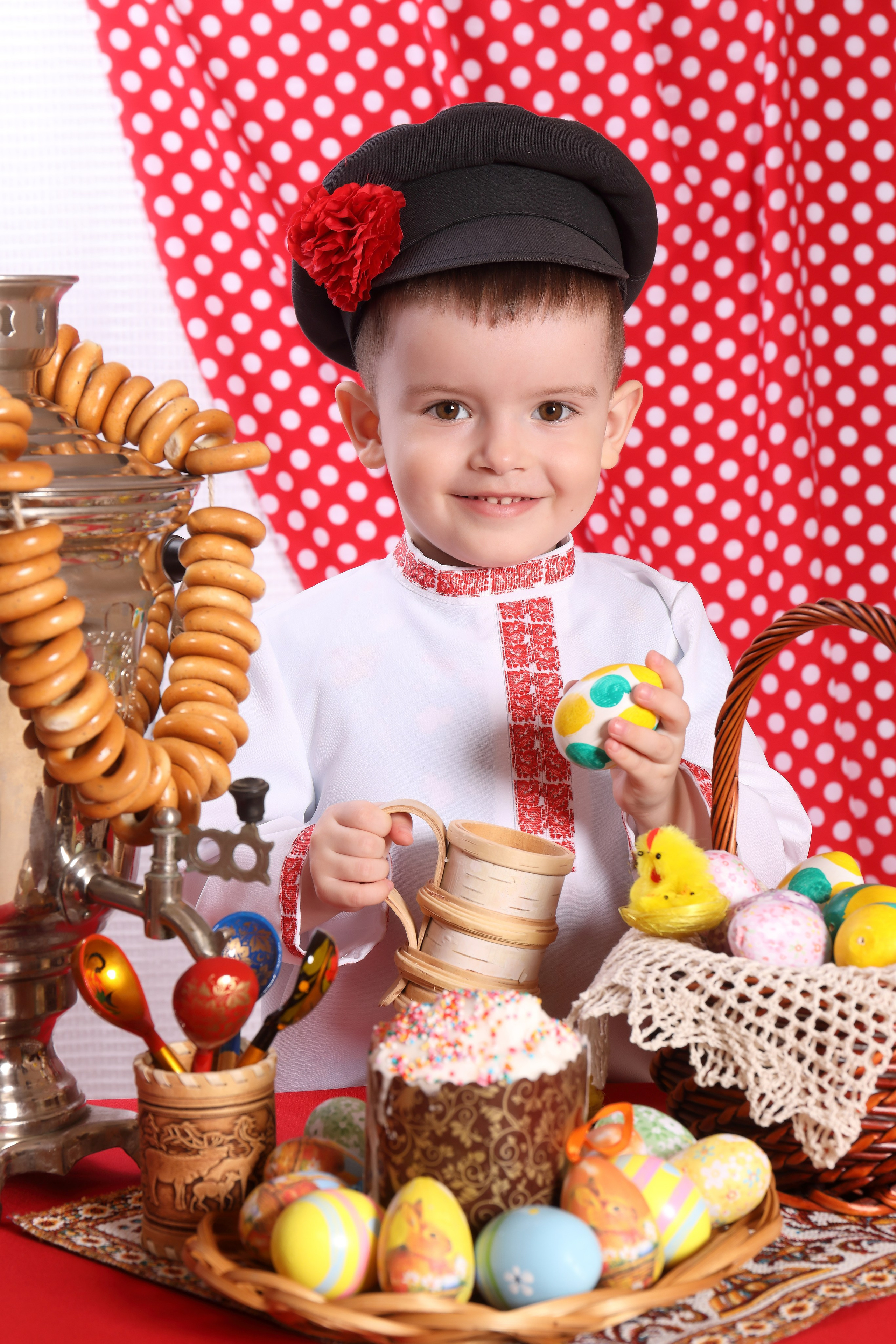 Пасхальный стол. Детская выездная фотостудия