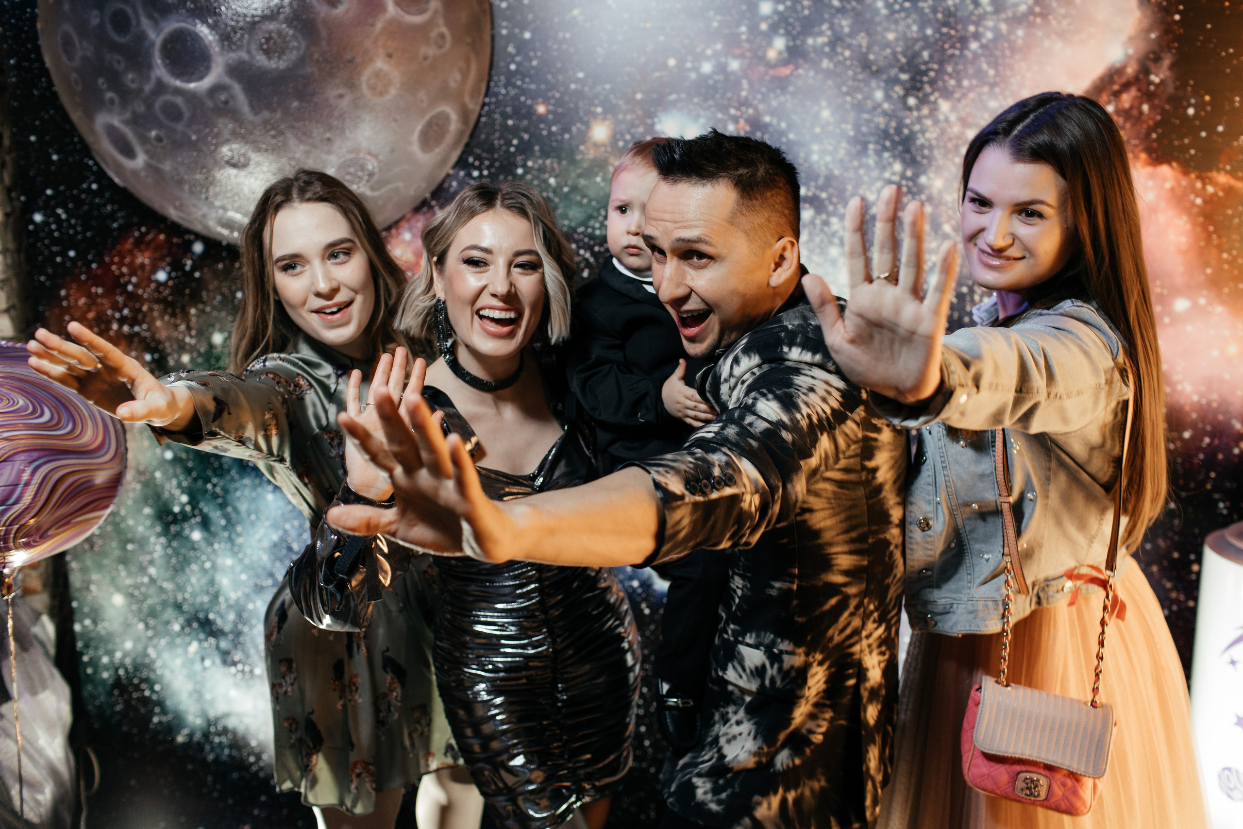 Артемий 2 года @allazemaalla. Свадебный и семейный фотограф