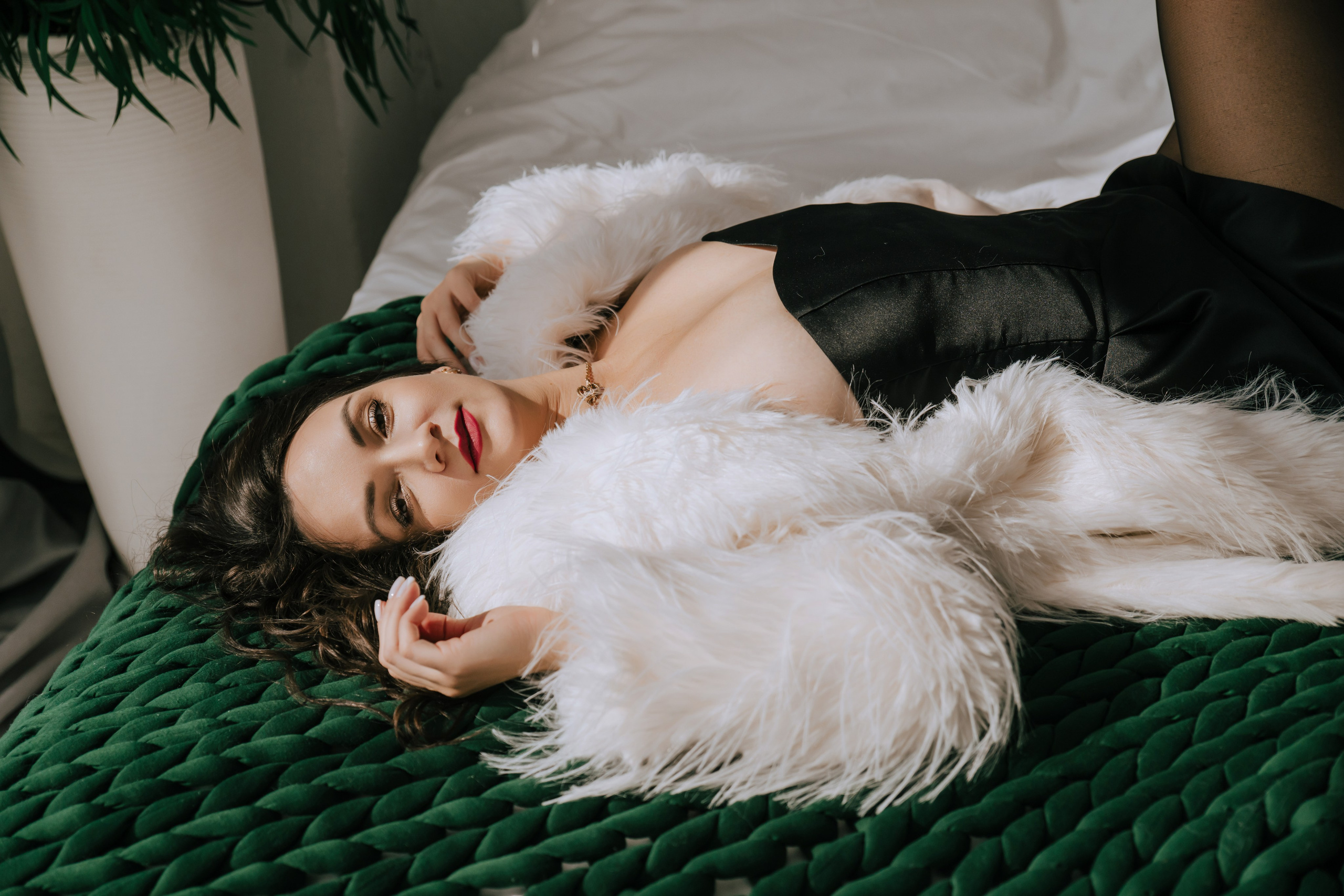 Олеся. Фотограф Ярмишко Дарья. Выпускные фотокниги