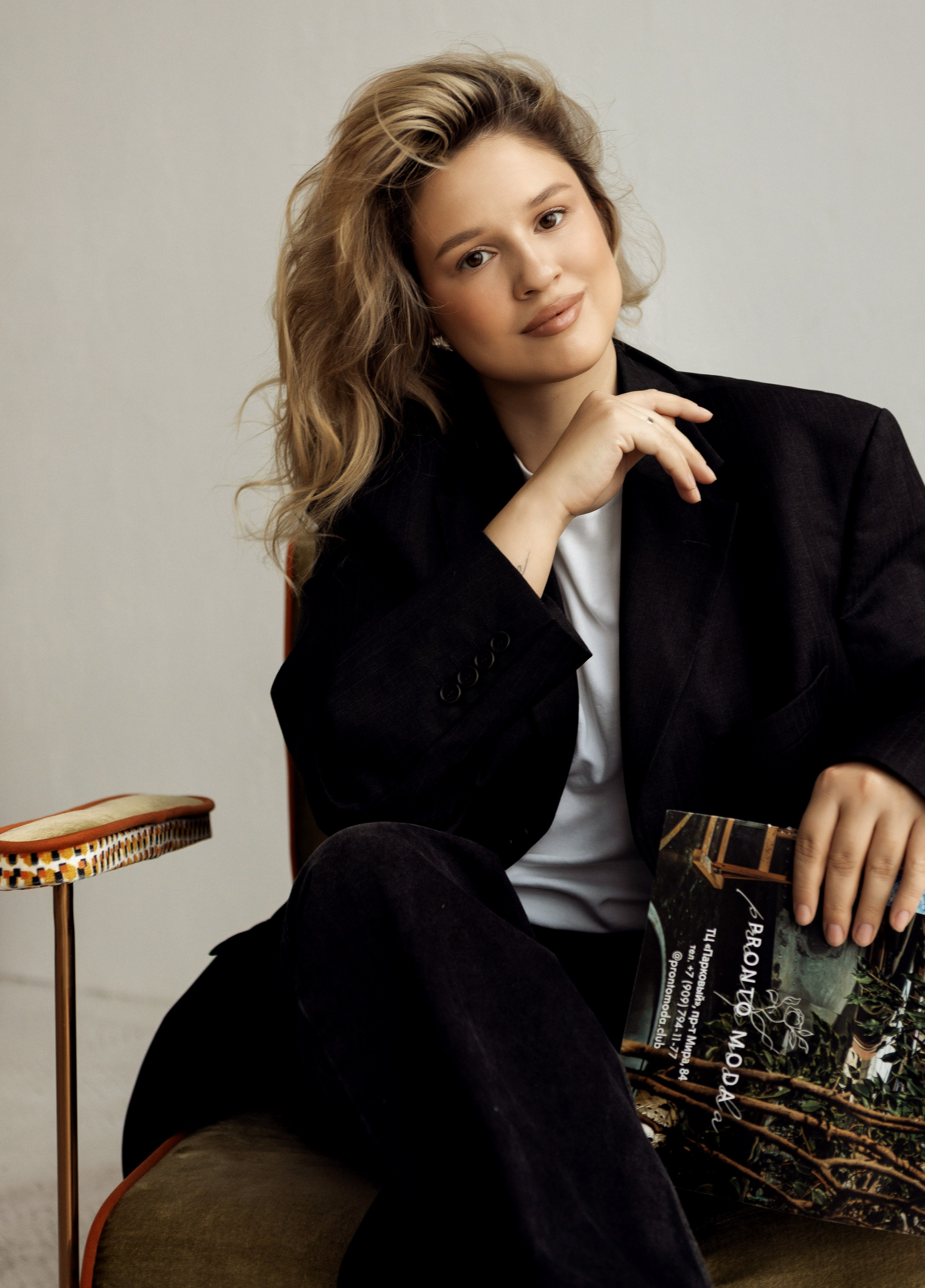 Стилизация персональных и экспертных съемок. Стилист Александра Шеремет