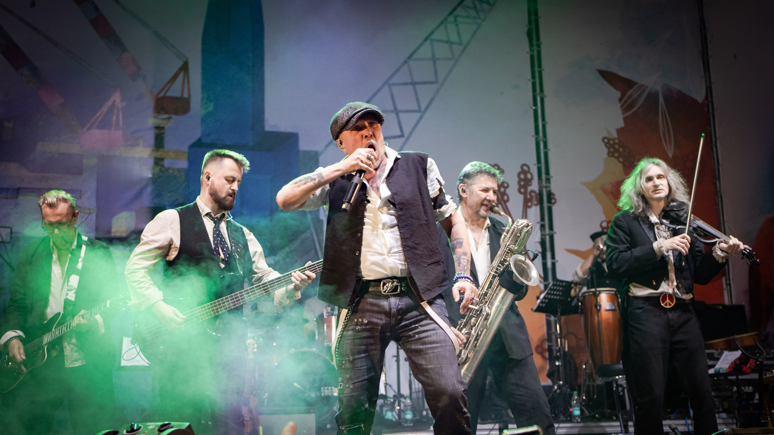 Гарик Сукачев. Фотограф. г. Южно-Сахалинск. Олег Толстов