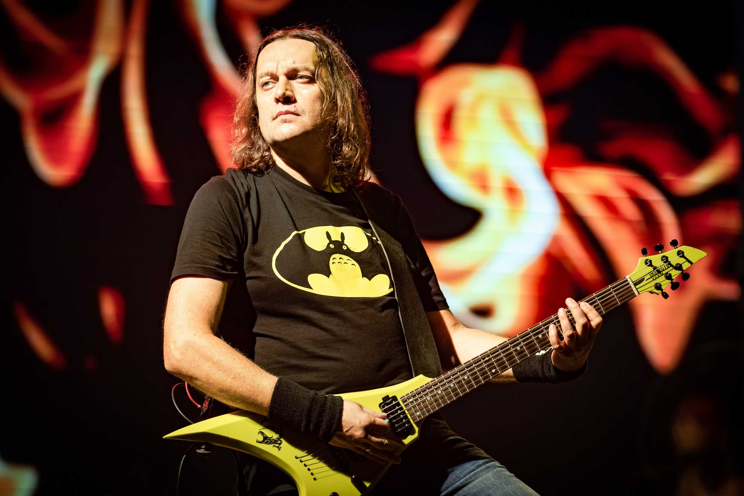 Эпидемия. Крылья Сахалина. Фотограф. г. Южно-Сахалинск. Олег Толстов