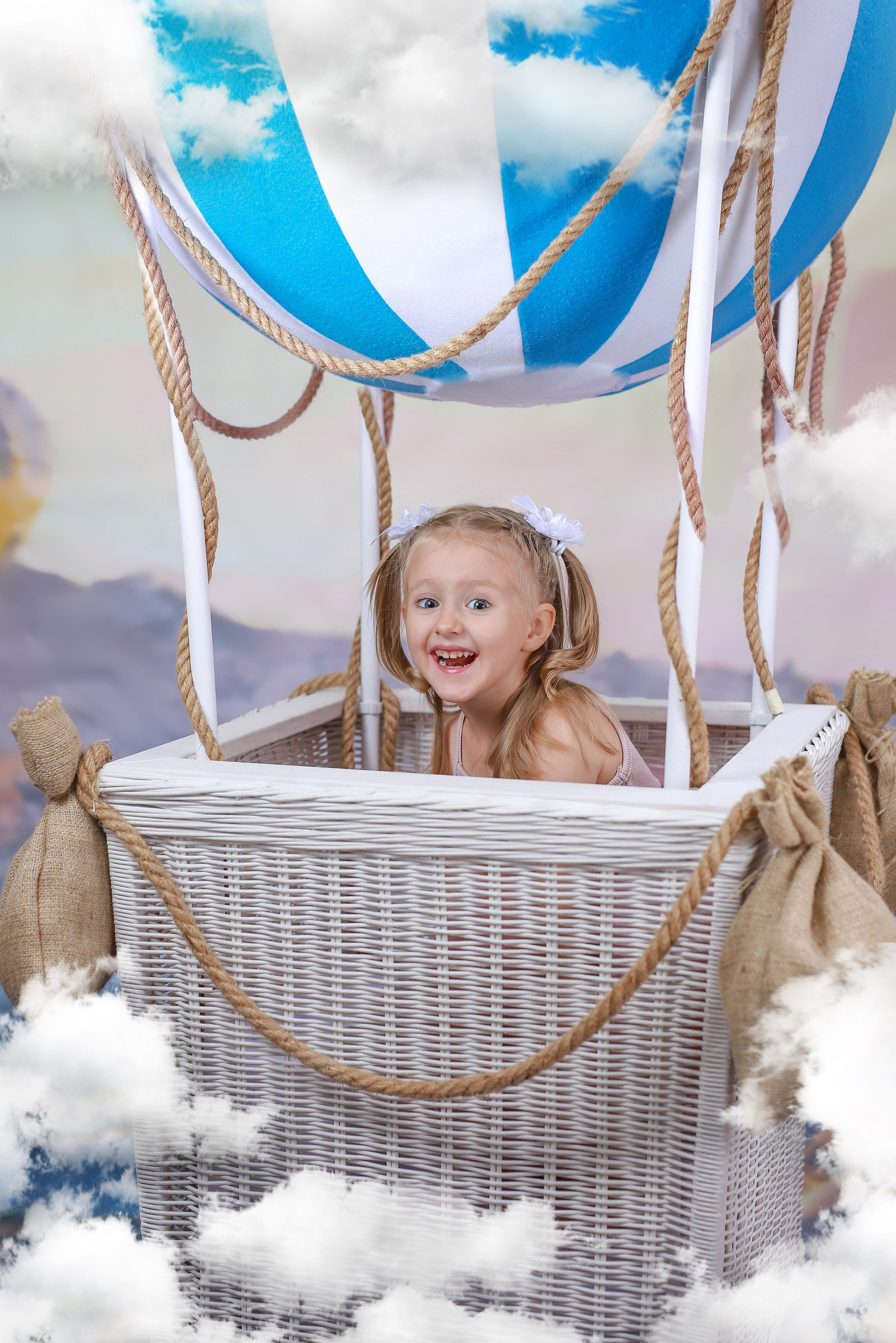 Фотосессия «На воздушном шаре» 2022. Фотограф в детский сад Елена Колчева Новокузнецк