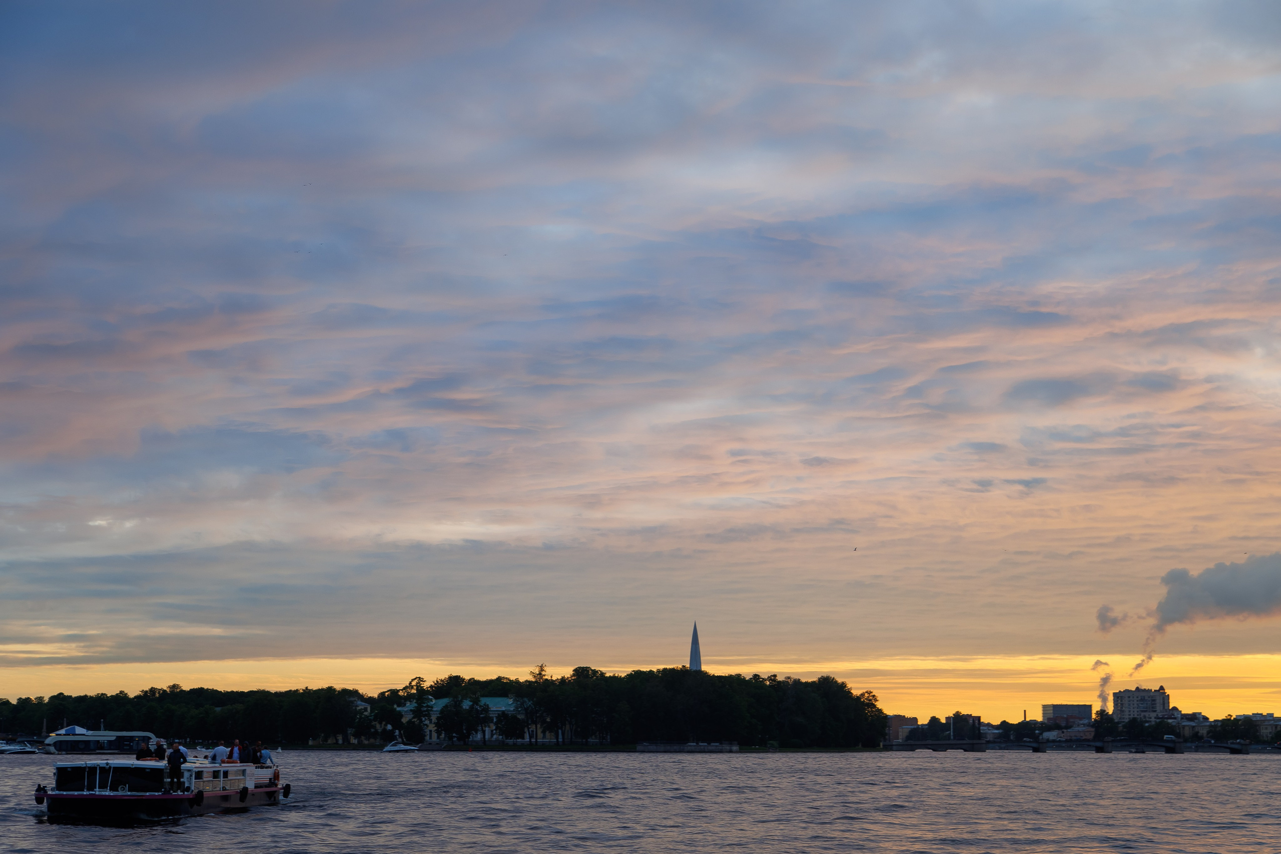 Выпускной на теплоходе. Фотограф в Санкт-Петербурге Чумаков Семен