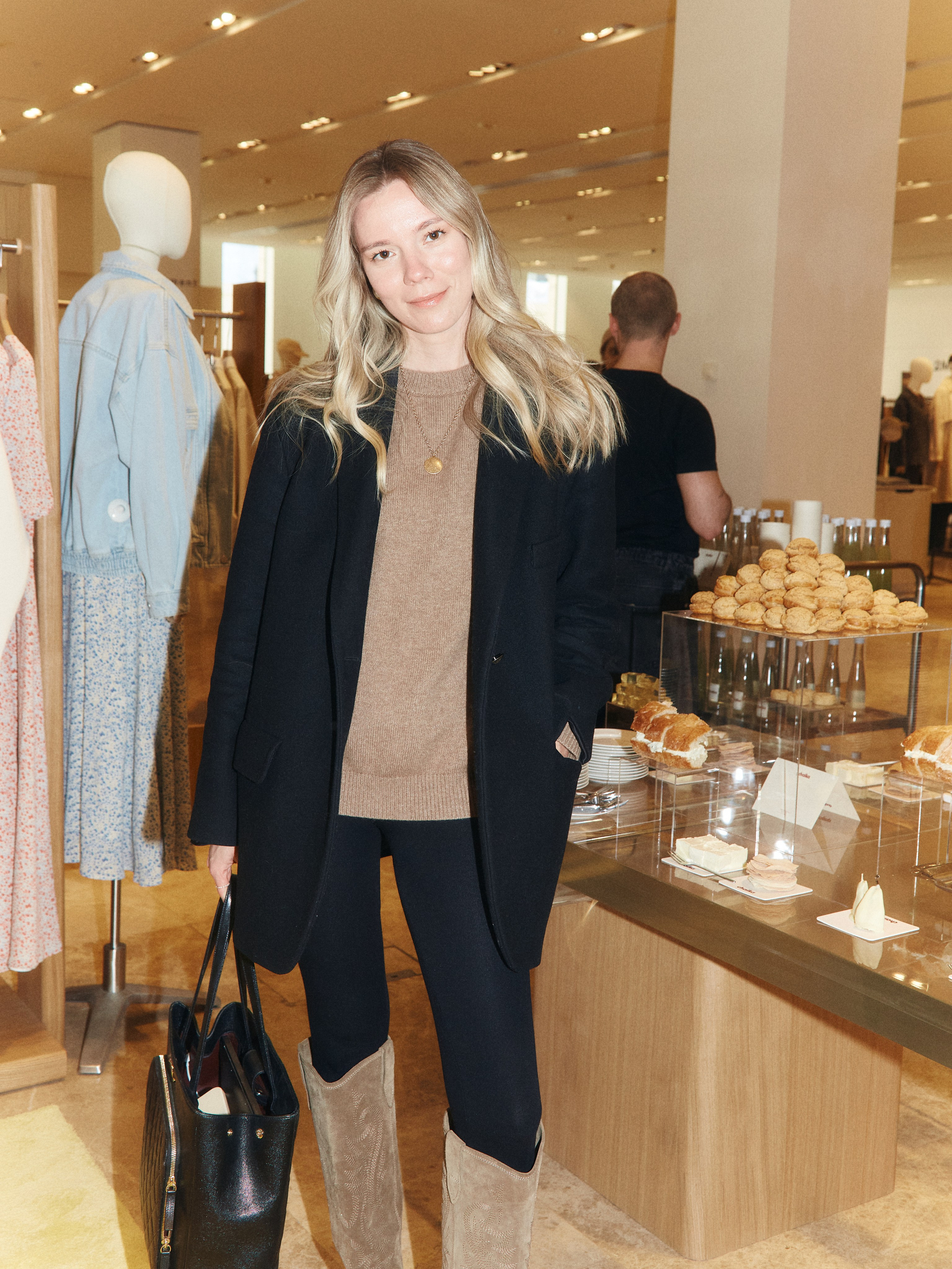 CHAIKA store opening in Tsvetnoy. Photographer Daria Ilkevich