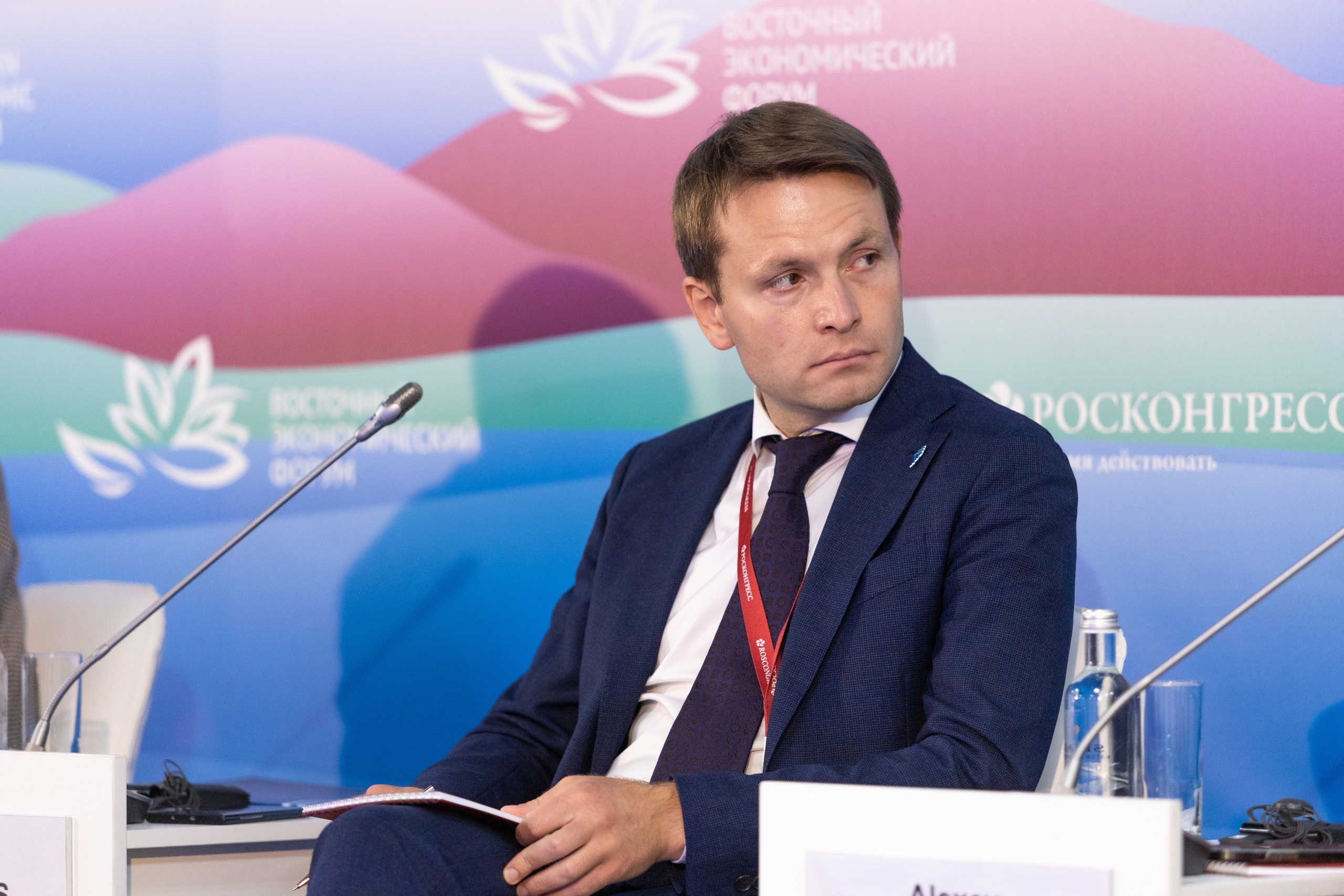 ВЭФ_ Знание о Востоке_ азиатский вектор образования. Репортажный фотограф во Владивостоке