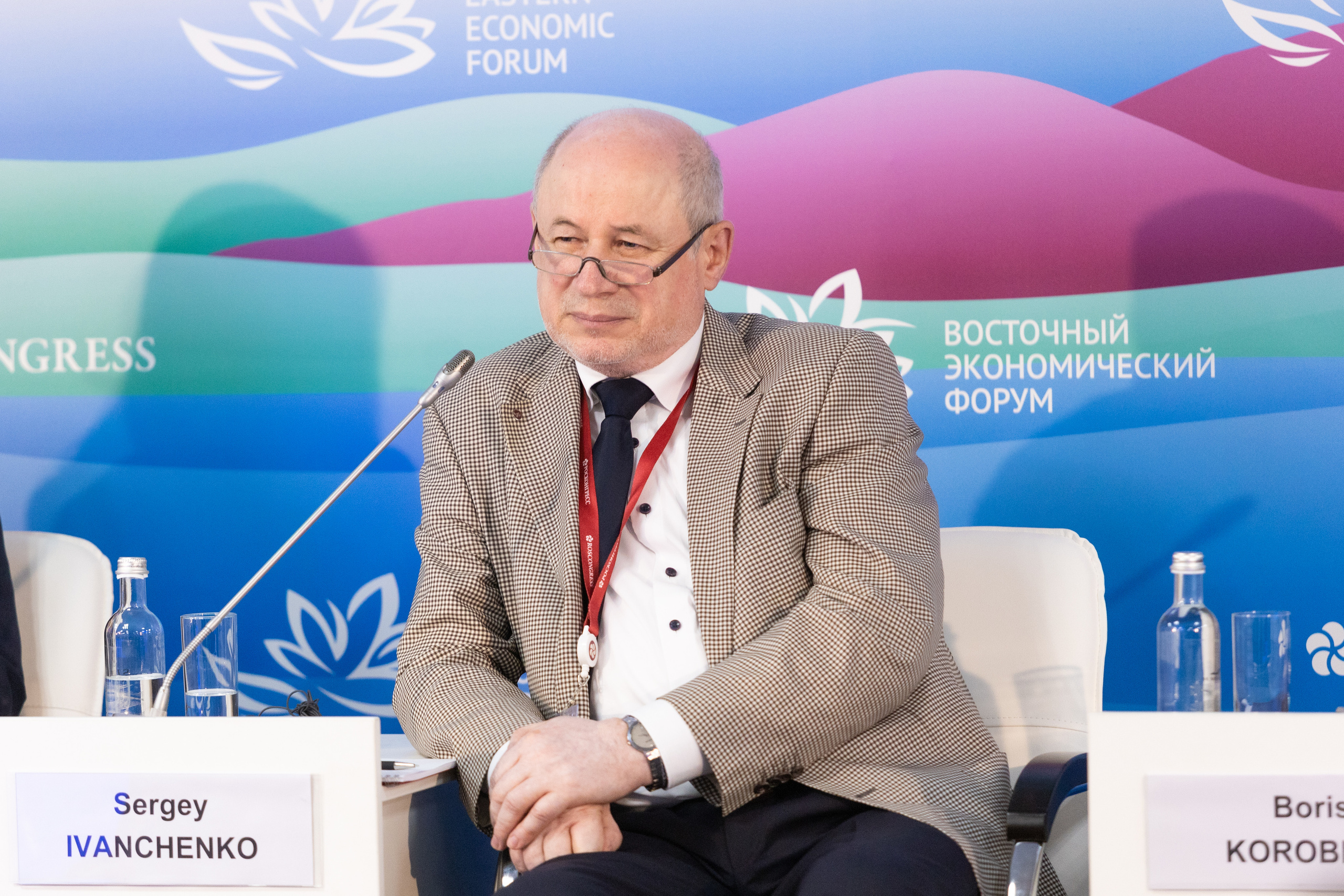 ВЭФ_ Знание о Востоке_ азиатский вектор образования. Репортажный фотограф во Владивостоке