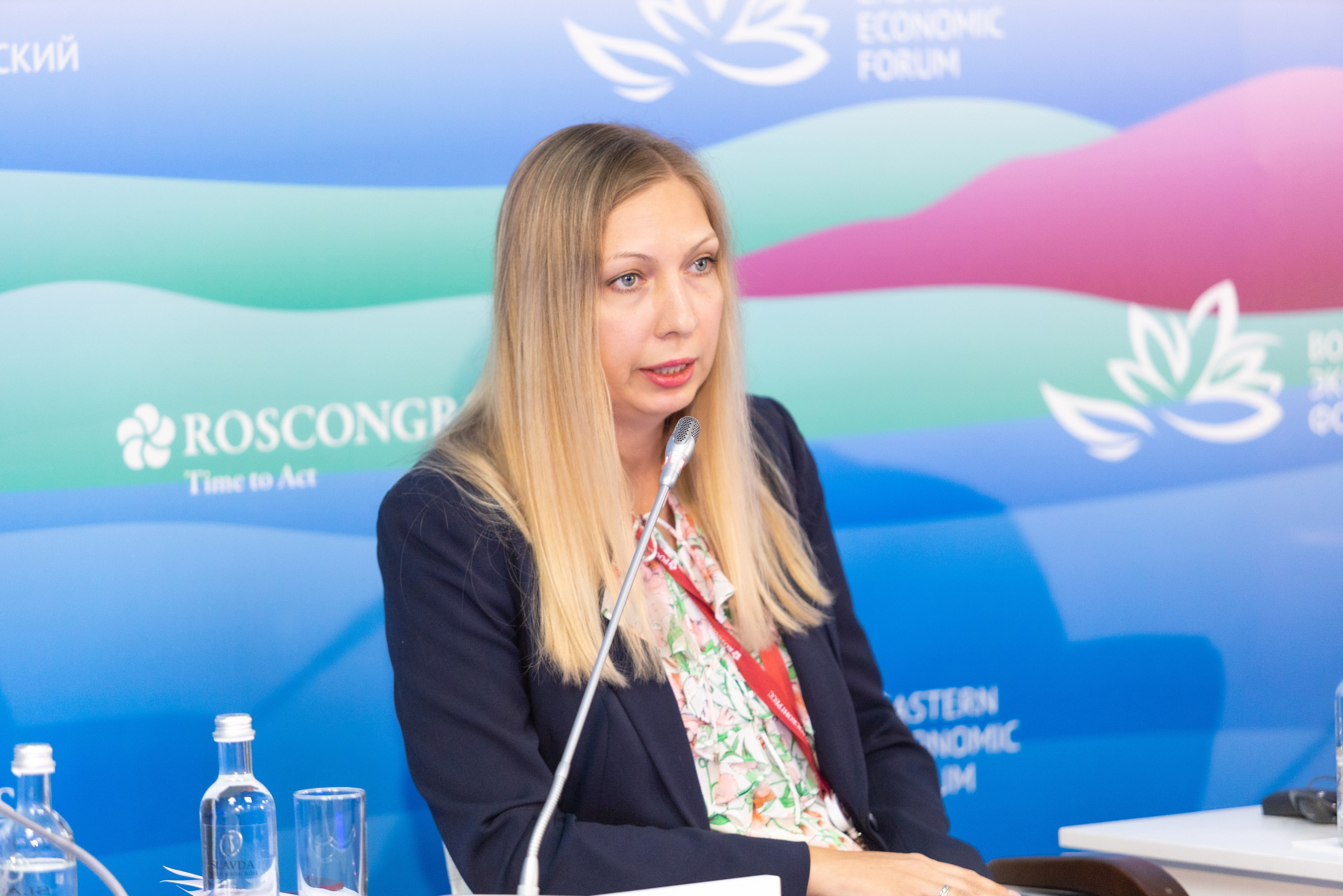 ВЭФ_ Знание о Востоке_ азиатский вектор образования. Репортажный фотограф во Владивостоке