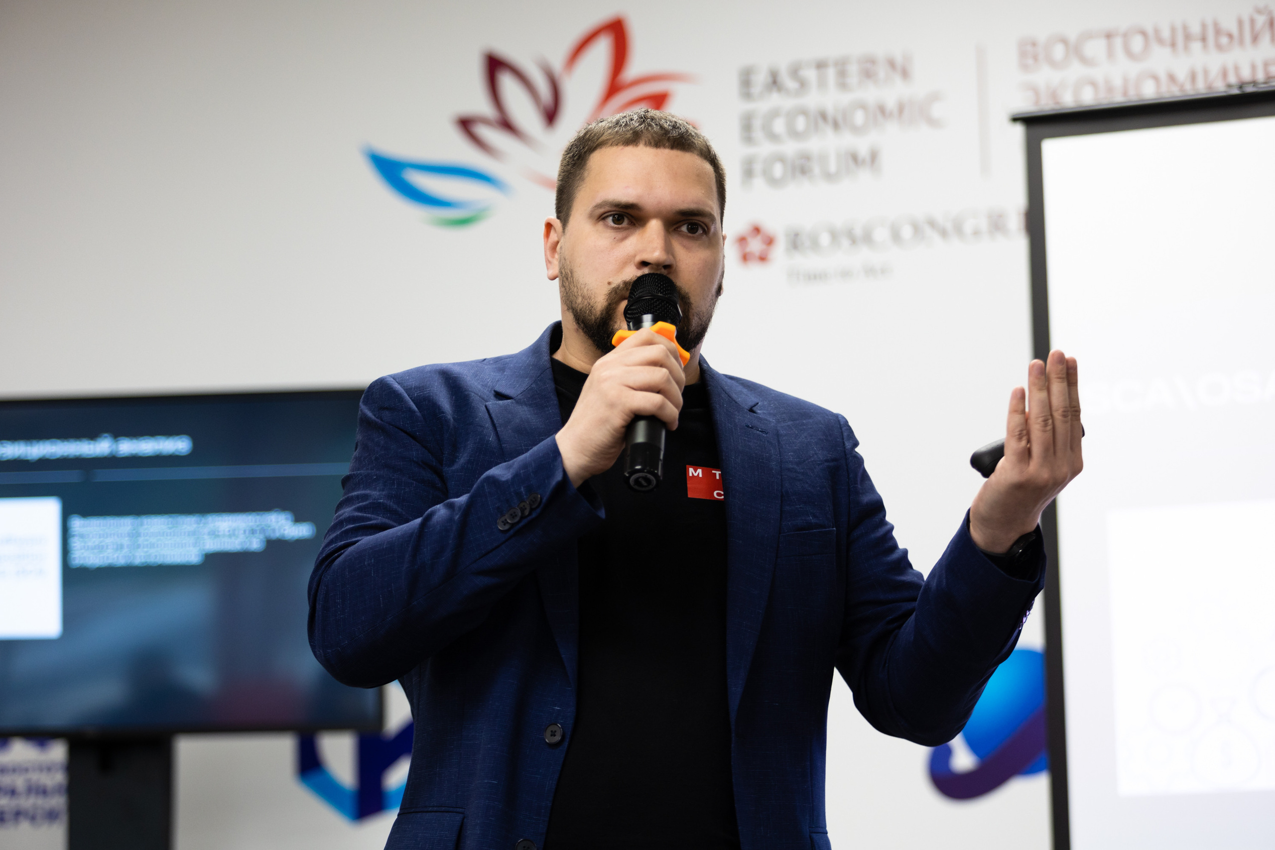 Russky MeetUp & Digital Region. Репортажный фотограф во Владивостоке
