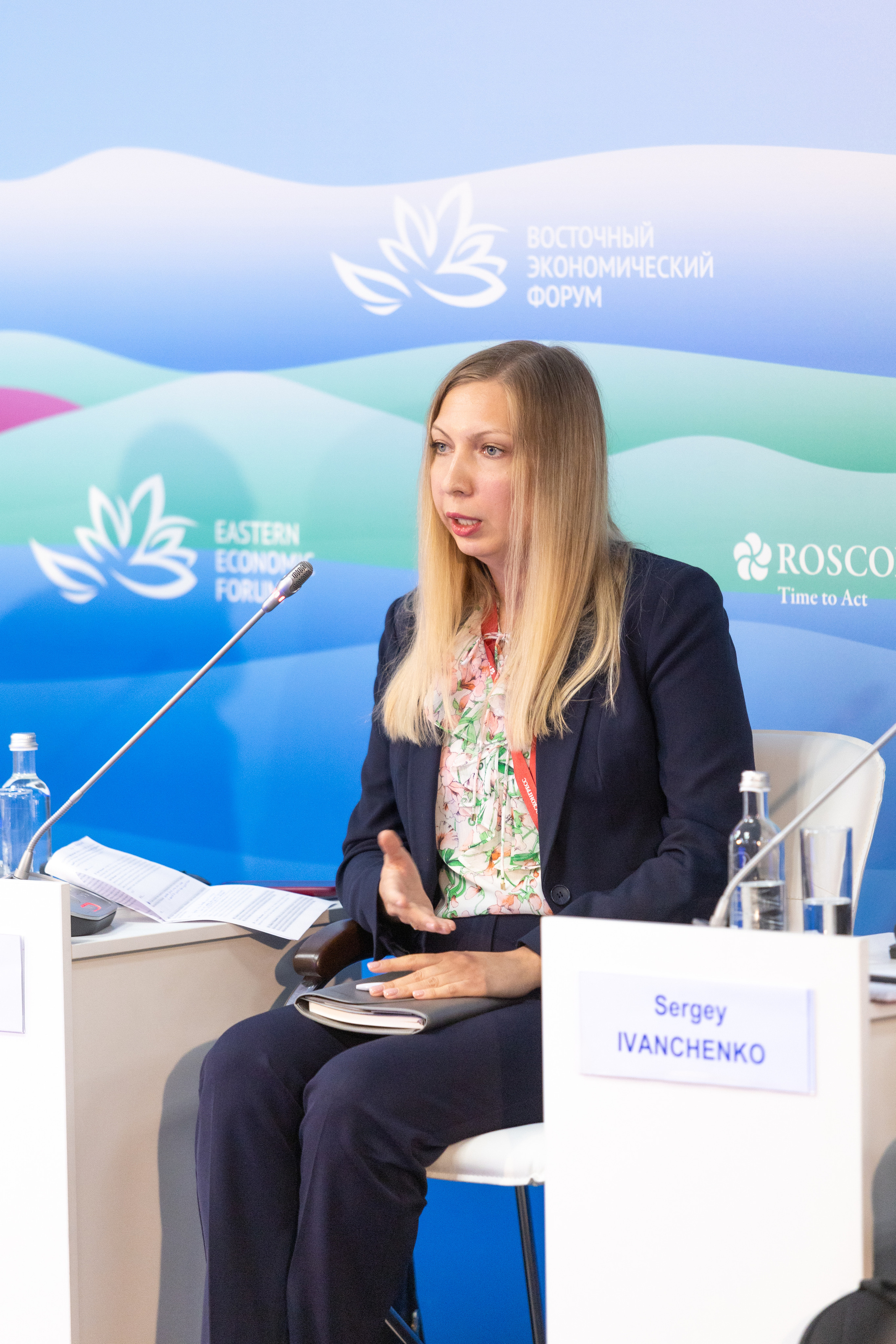 ВЭФ_ Знание о Востоке_ азиатский вектор образования. Репортажный фотограф во Владивостоке