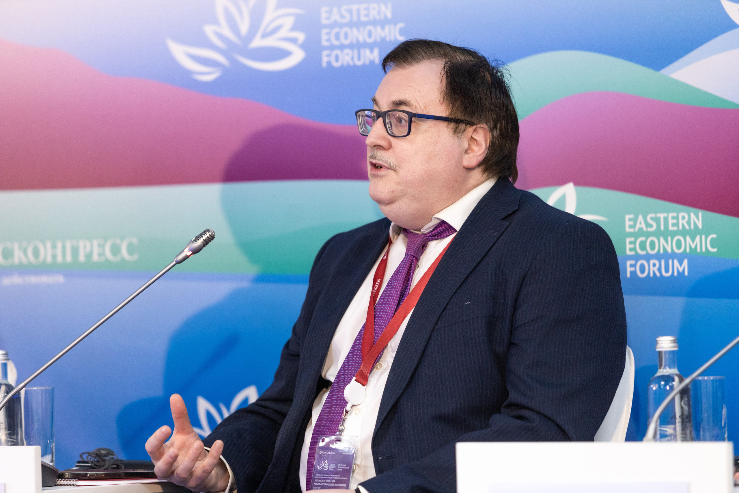 ВЭФ_ Знание о Востоке_ азиатский вектор образования. Репортажный фотограф во Владивостоке