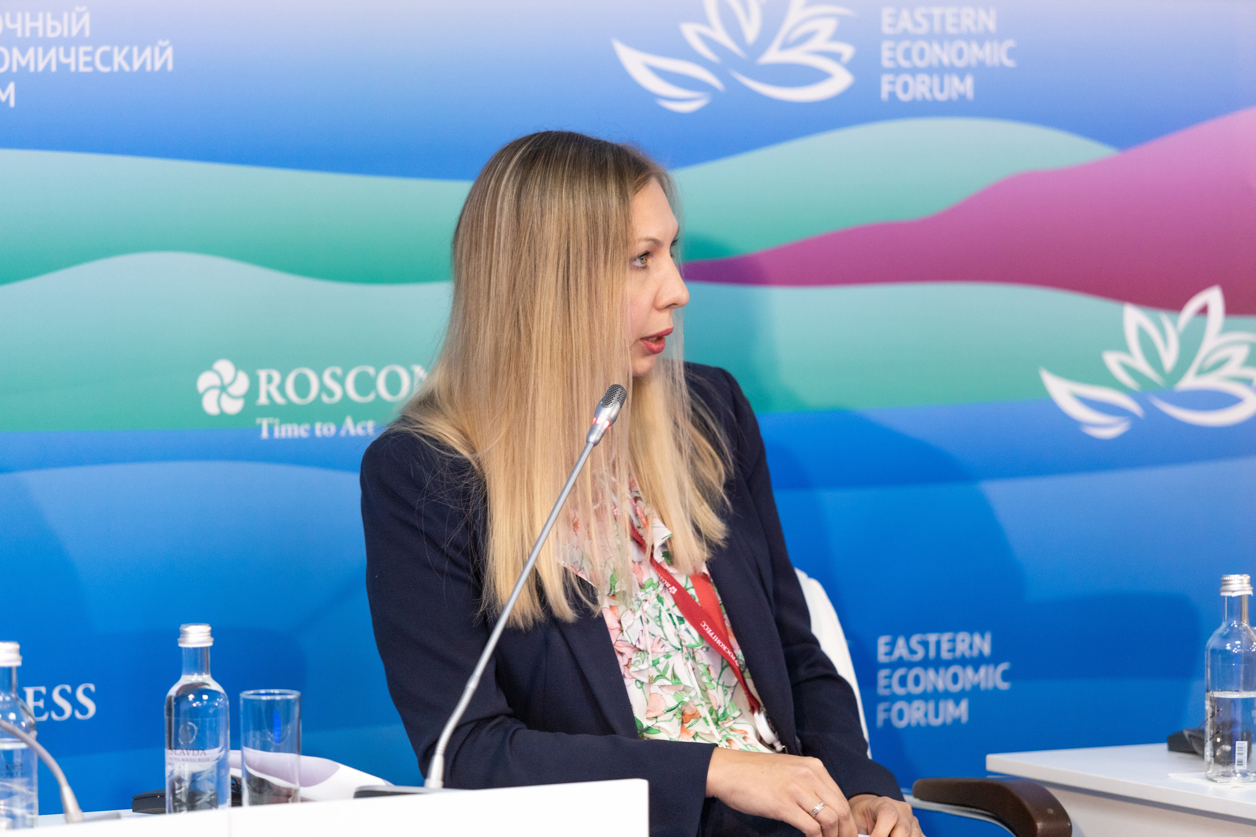 ВЭФ_ Знание о Востоке_ азиатский вектор образования. Репортажный фотограф во Владивостоке