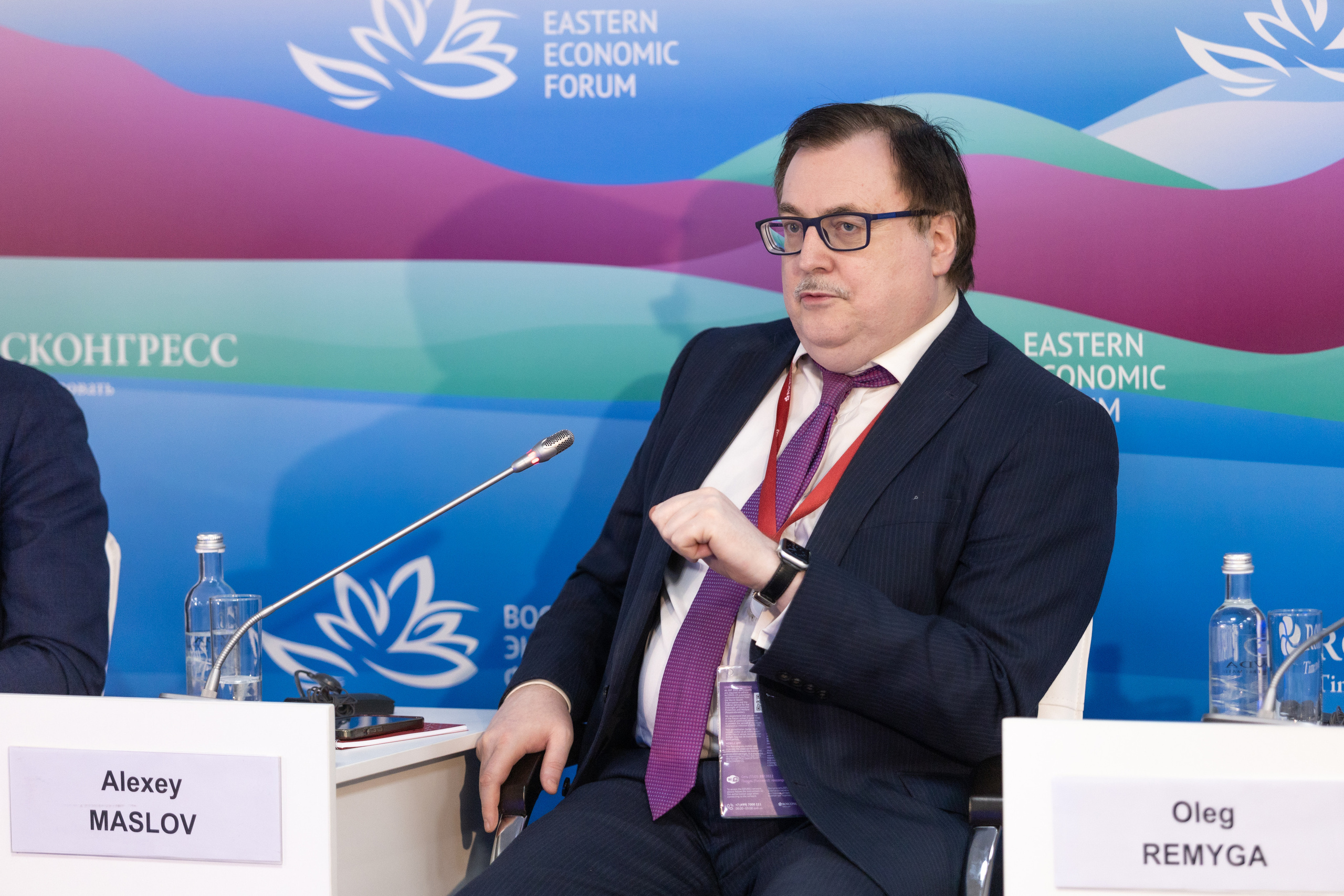 ВЭФ_ Знание о Востоке_ азиатский вектор образования. Репортажный фотограф во Владивостоке