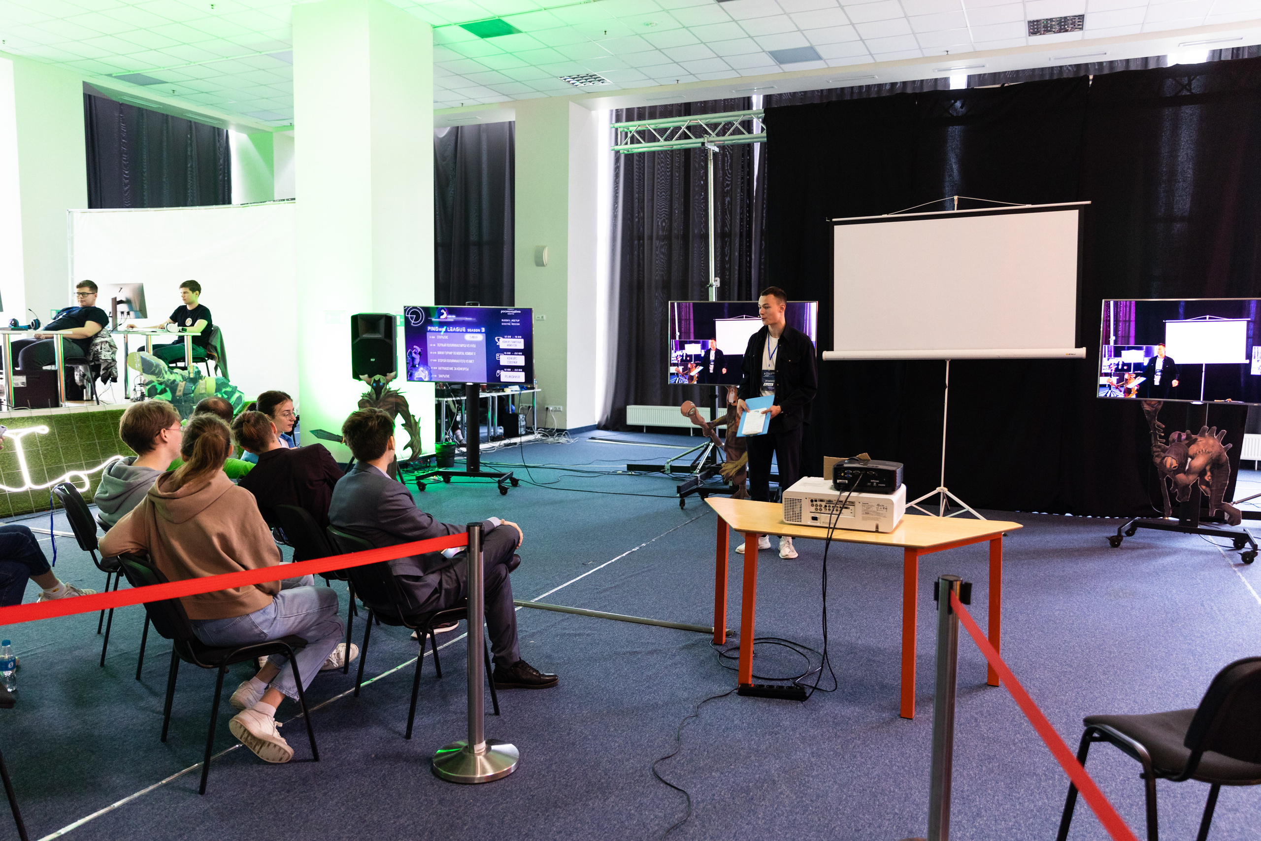 Russky MeetUp & Digital Region. Репортажный фотограф во Владивостоке
