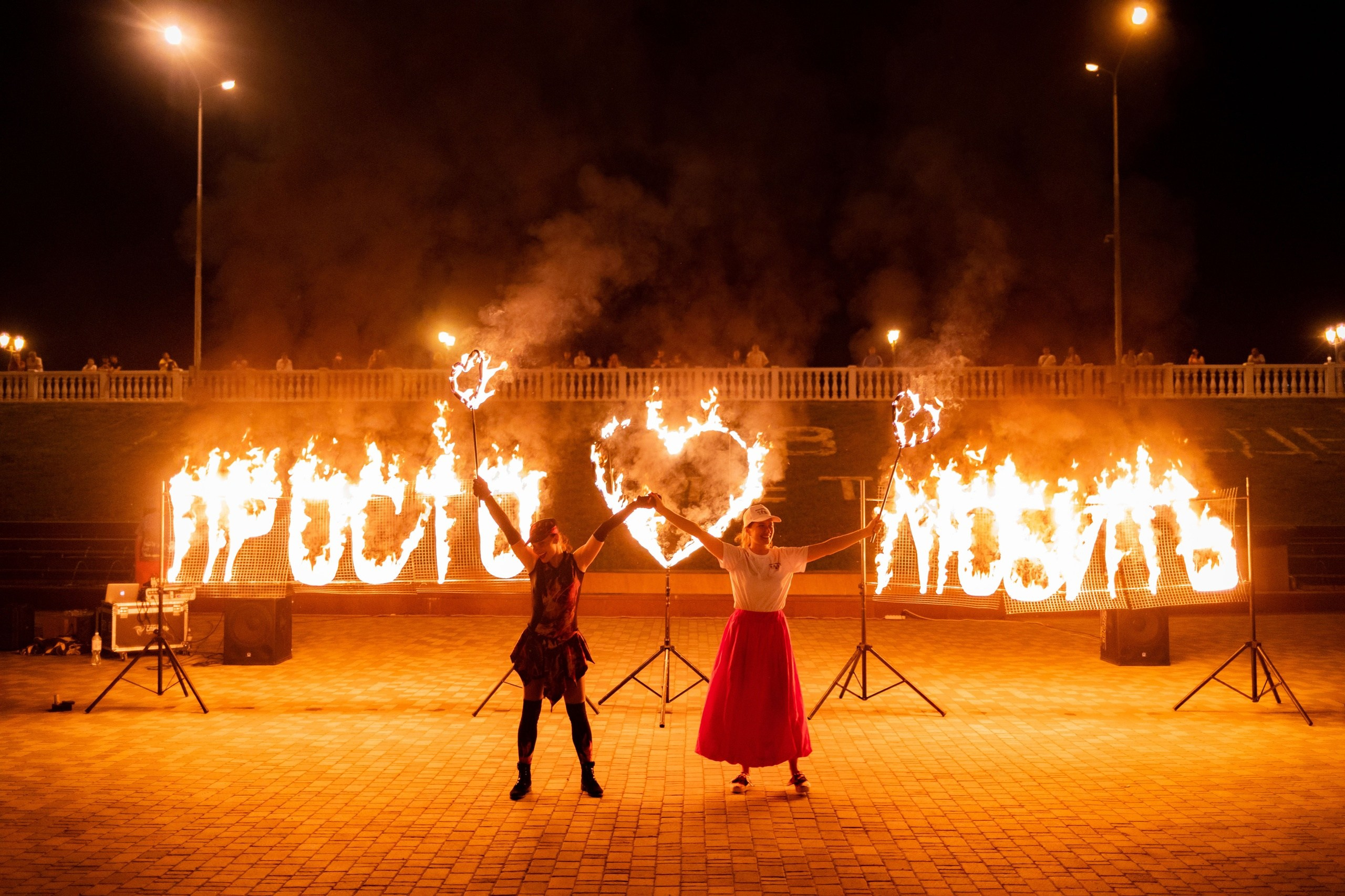 #РепортажнаяФотография#Фотожурналистика#ДокументальнаяФотография#РеальнаяЖизнь#ИсторияВкадре#МоментыЖизни#ЭмоцииВкадре#СобытийнаяФотография#ФотоИстория#ЖизньВкадре#УличнаяФотография (если снимаете на улице)#СвадебныйРепортаж (для свадебных событий)#СпортивнаяФотография (для спортивных мероприятий)#КонцертнаяФотография (для концертов и фестивалей)#ПолитикаВкадре (для политических событий)#АкцииПротеста (если снимаете протесты)#ГородскиеСобытия#ЭмоцииНаЛице#ИскренниеМоменты#ЖизньКакОнаЕсть#СилаМомента#ЧеловеческиеИстории#РеальностьВкадре#Фотожурналисты#Документалисты#ФотоСообщество#ФотоВдохновение#ФотоИскусство#ФотоМастера#ПятигорскФотограф#ФотографПятигорск#ФотосессияПятигорск#ПятигорскФото#ФотографКавминводы#ФотосессияКавказ#ПятигорскЛюблю#ФотографНаКавказе#ФотостудияПятигорск#ПортретПятигорск#СвадебныйФотографПятигорск#ПейзажиПятигорска#ФотоПятигорск#ФотографСКФО#КавказФото