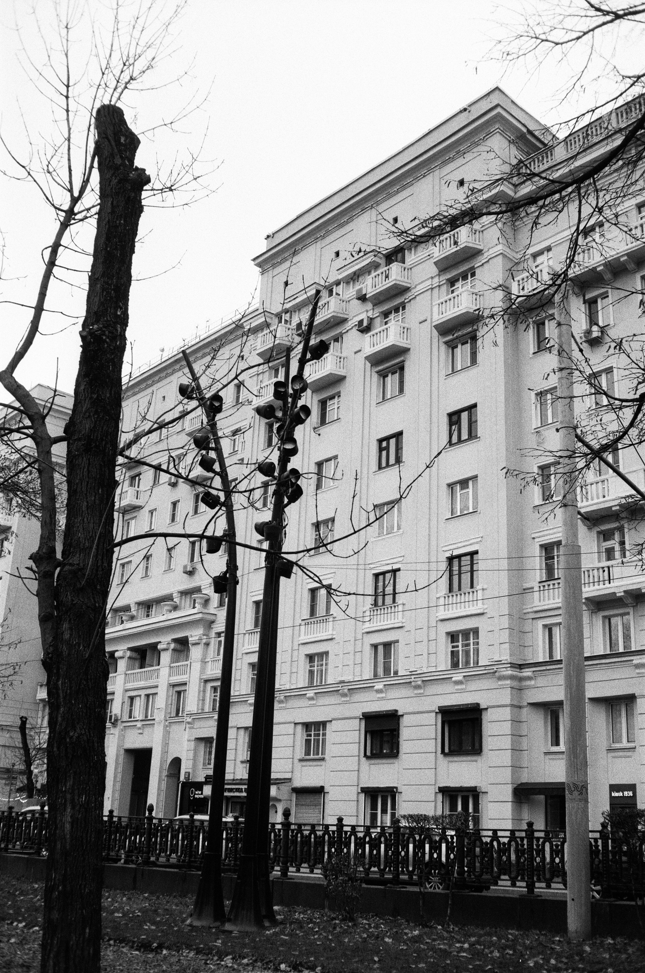 Чистые пруды, Покровка, Потаповский переулок / Ricoh FF-1