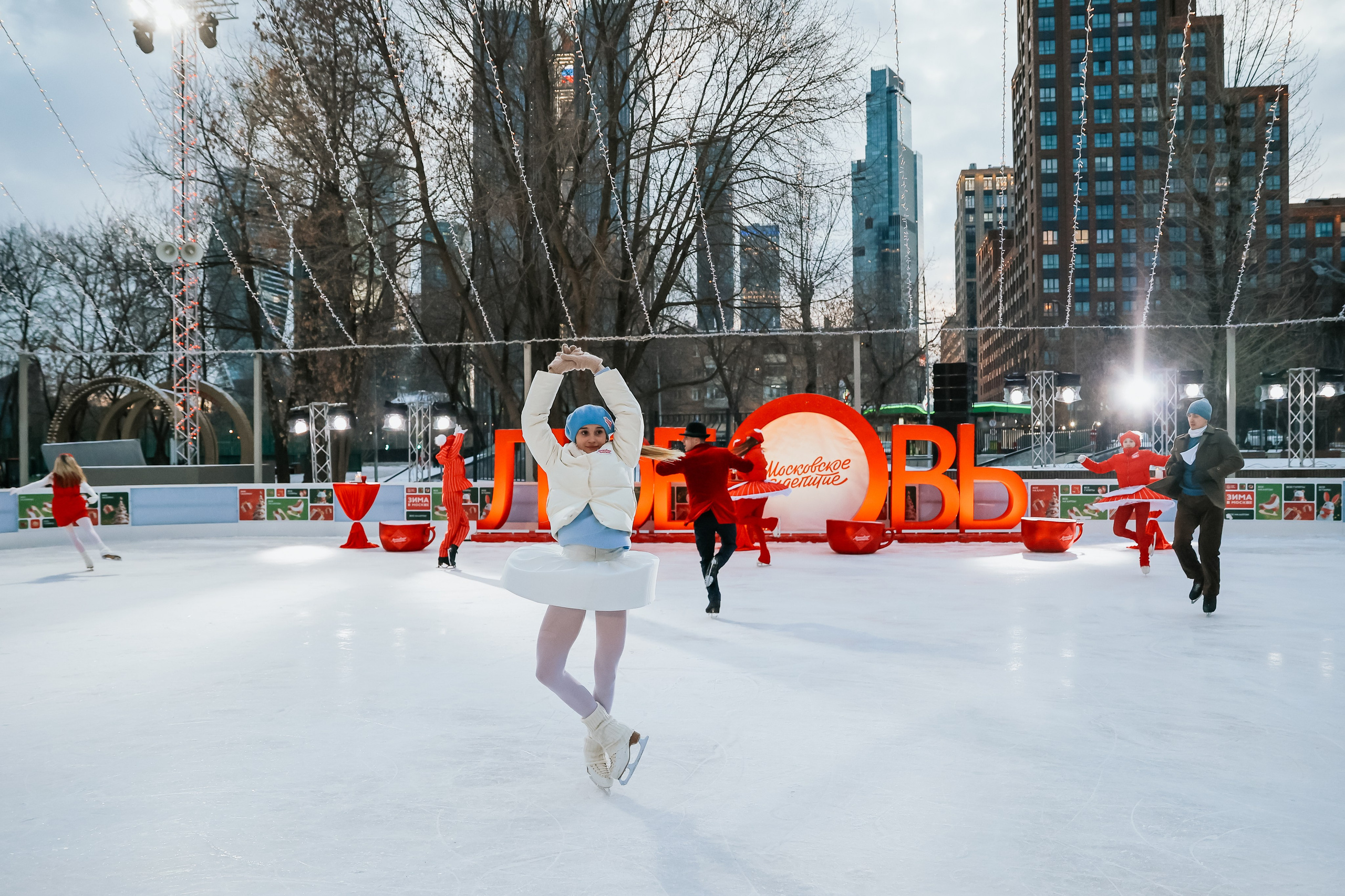 Ледовое шоу Сити каток Московское Чаепитие. Фотограф и видеограф Анна Домашенко