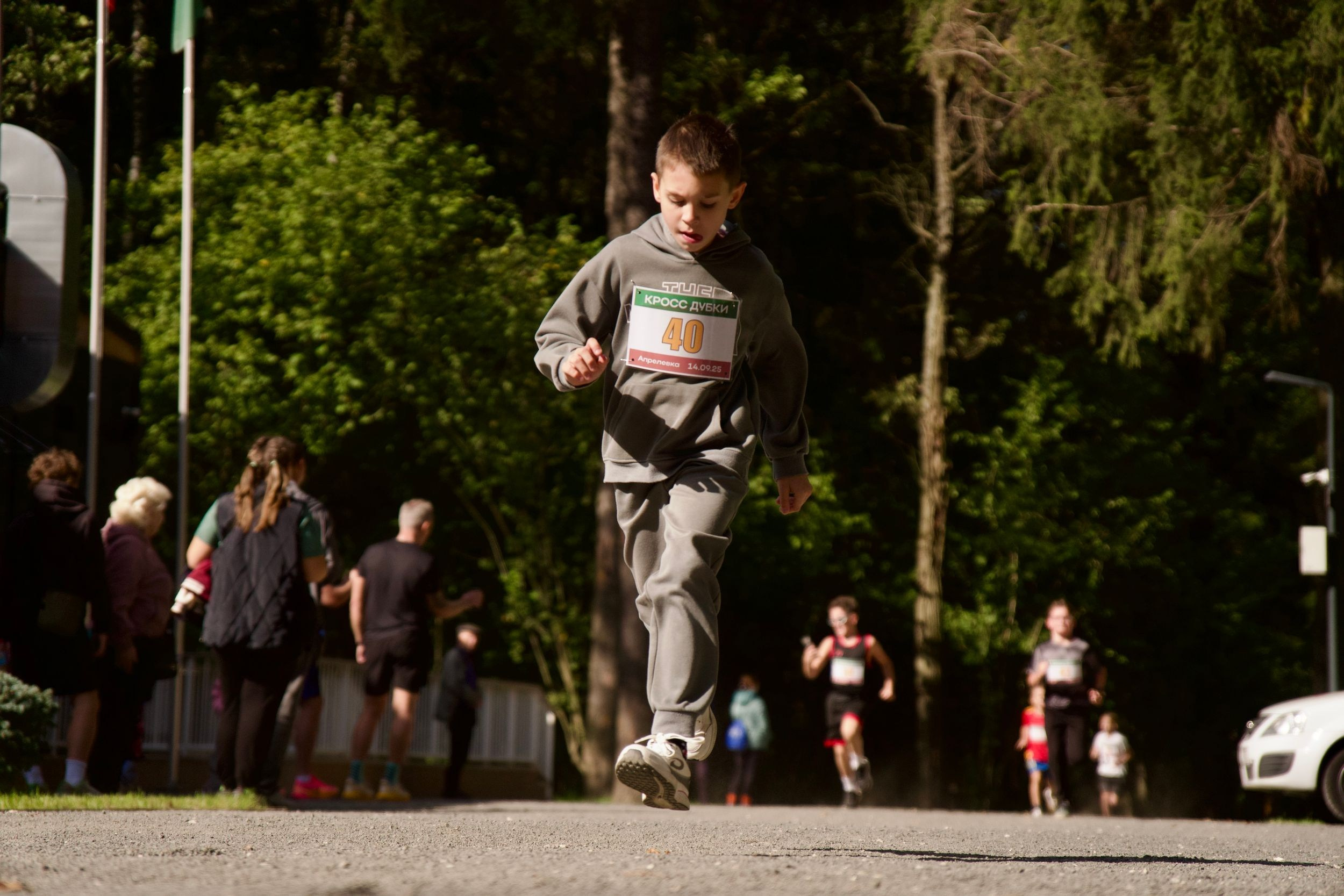 Забег в парке «Дубки». Кафе «БЕЛКА НАШЕПТАЛА». Ну оооочень концептуальное кафе