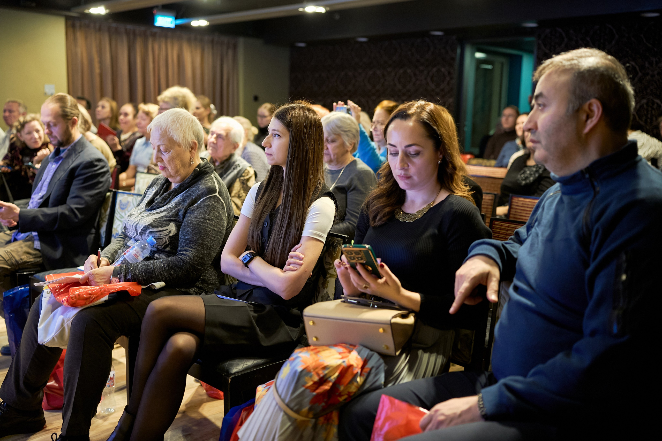 Медицинский форум СПБ 2025. Фотограф-видеограф в Санкт-Петербурге Владимир Нестеров