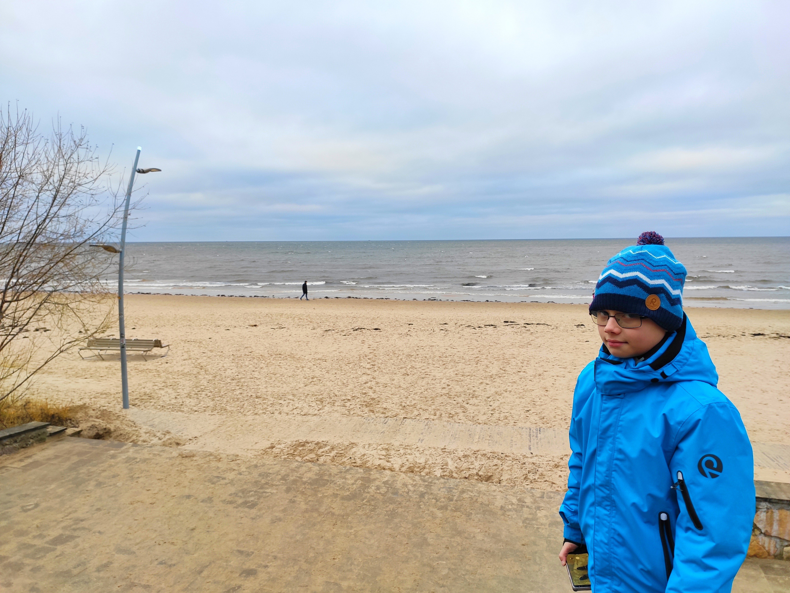 На море - сильный ветер