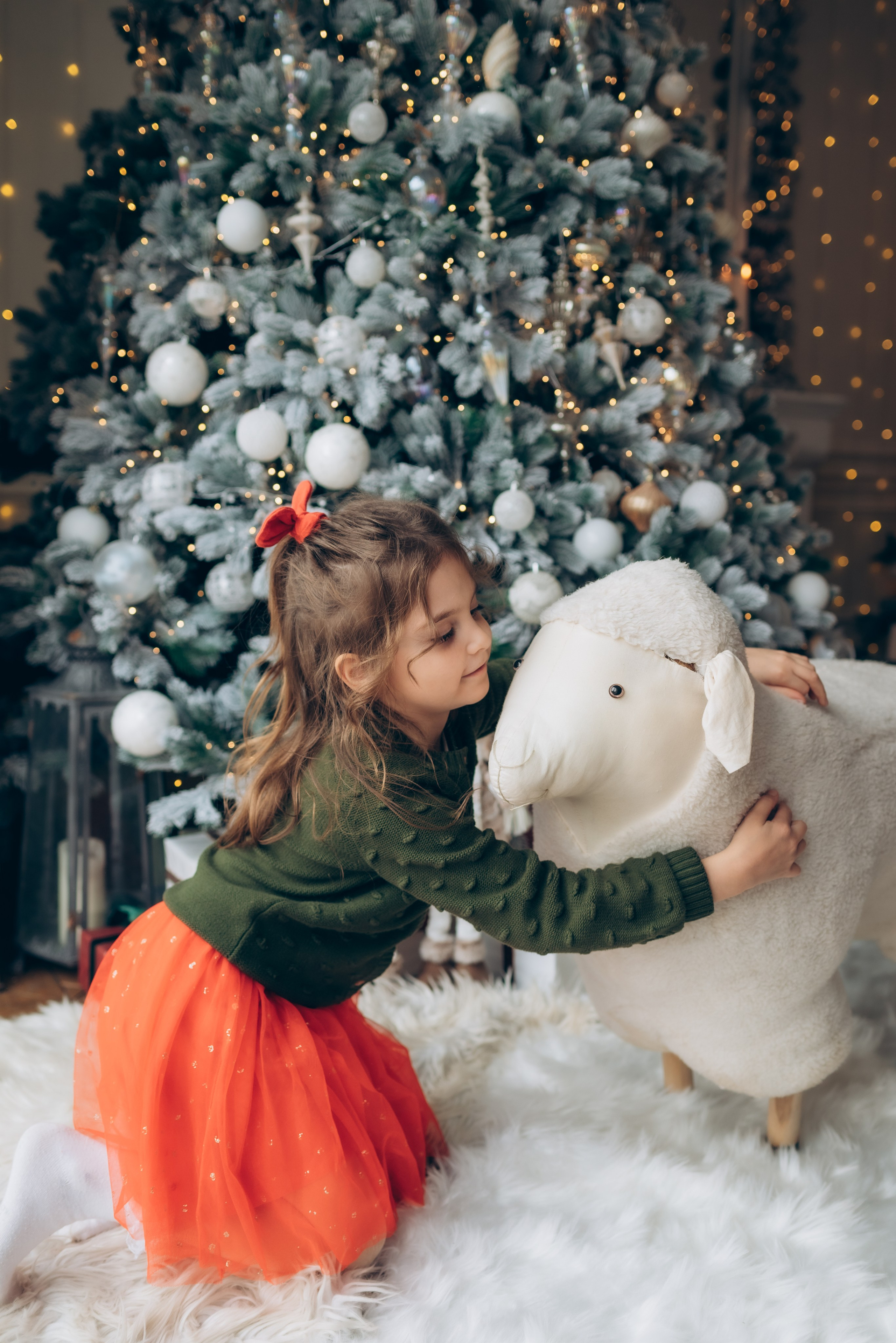 Новогодняя съемка Ксюша с дочками. Семейный фотограф в Тюмени Ксения Мязитова