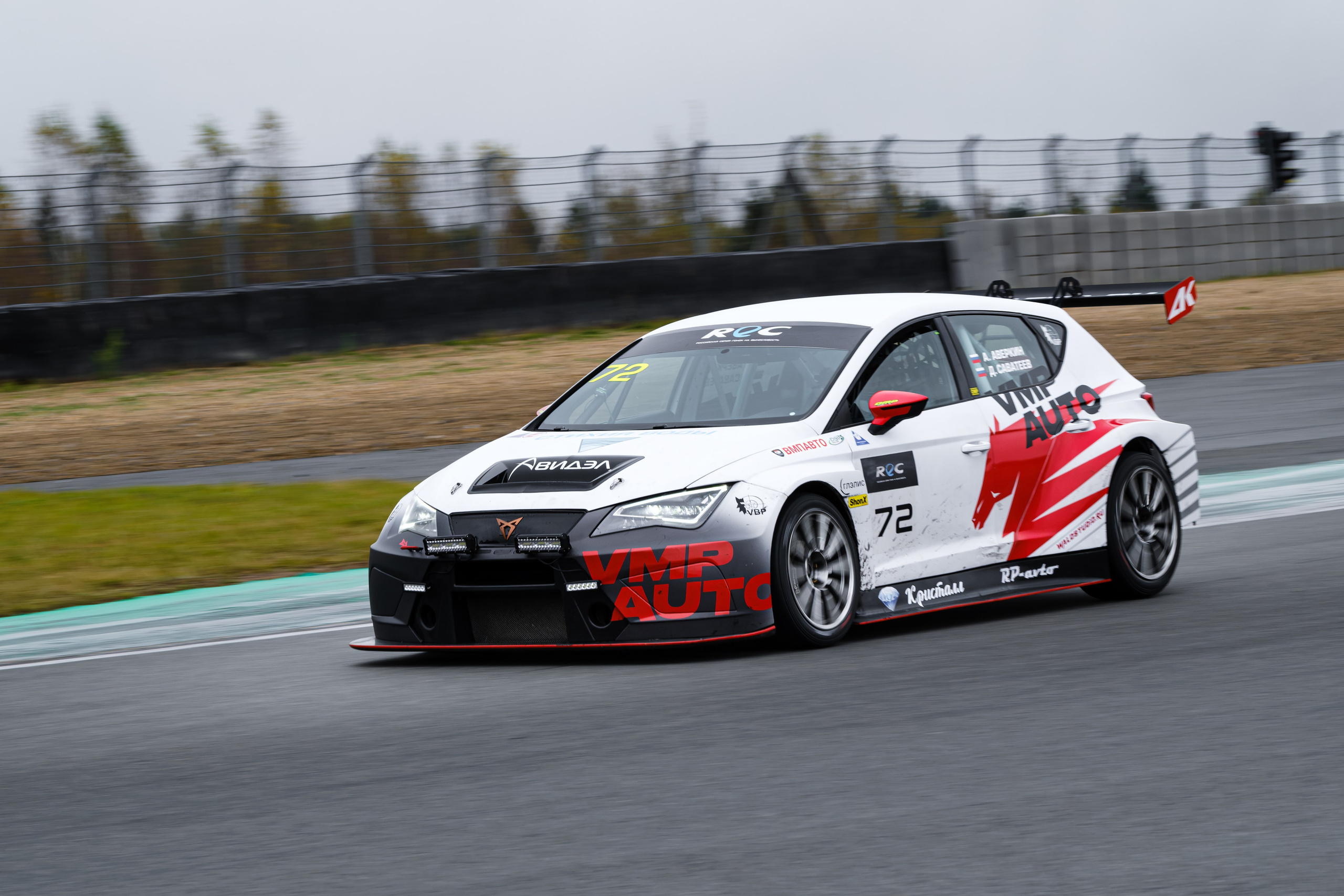 Российская серия гонок на выносливость. Авто и мотоспорт — фотограф Антон Медведев iCoguar