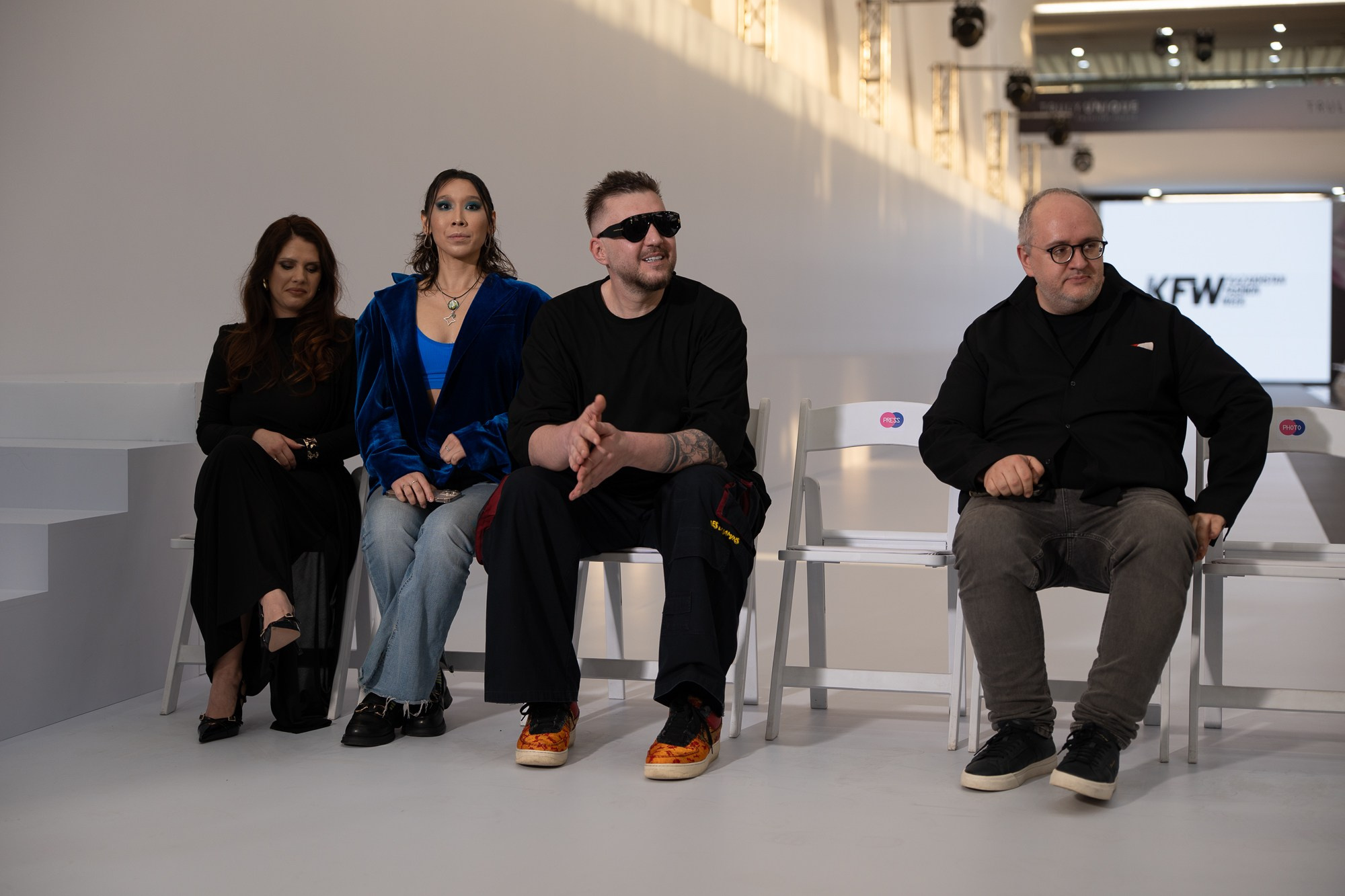 Гости и бэкстейдж. Сайт Алматинского НЮ АРТ, будуар и фэшн фотографа Дениса Карпенко