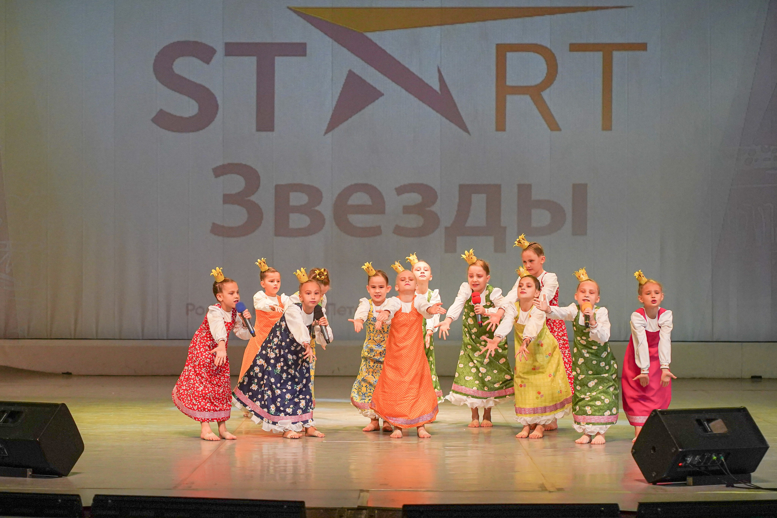 Три Апельсина в Питере 2023. Семейный и детский фотограф в Москве (Тинао) Галкина Алевтина