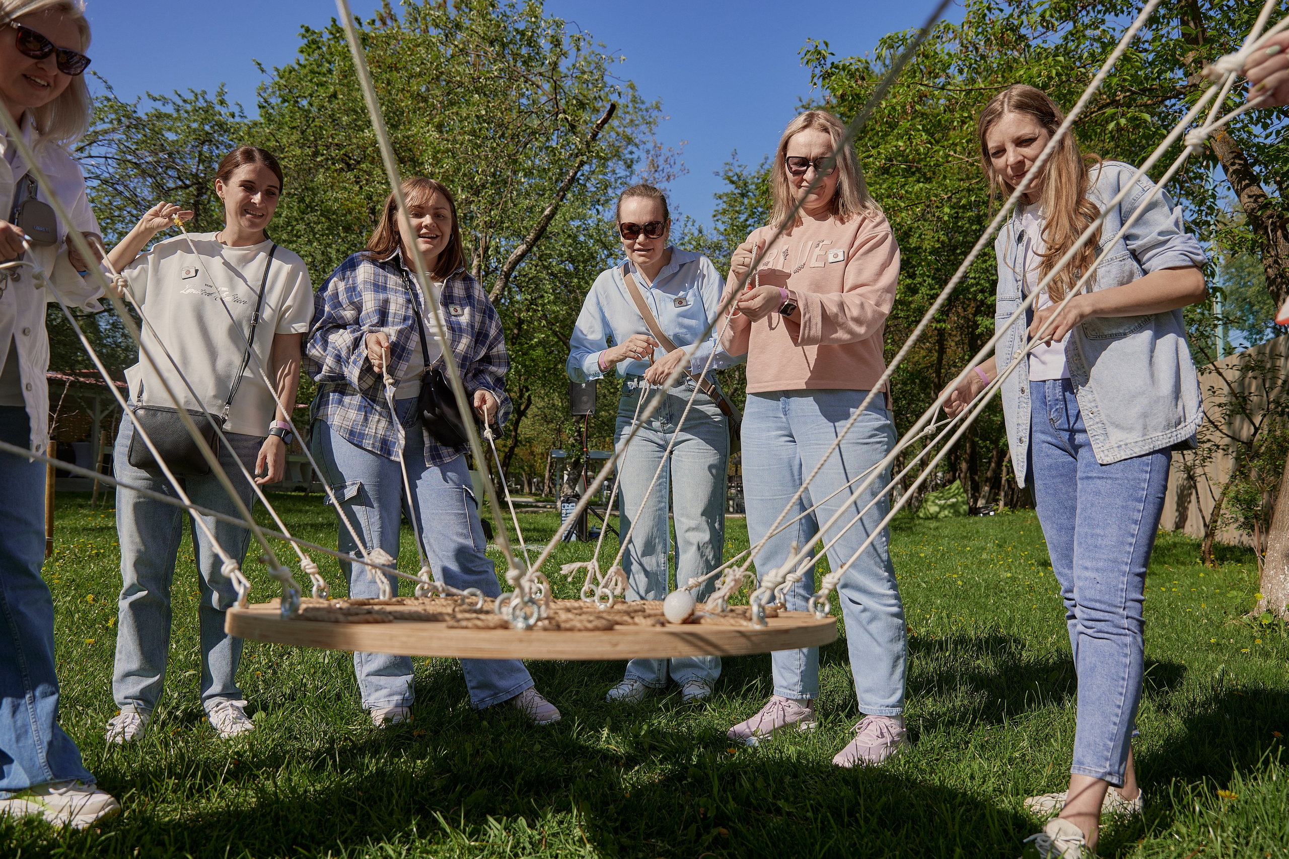 Выпускной Karneeva.online 2024. Репортажный и семейный фотограф Ухова Наталья в Москве