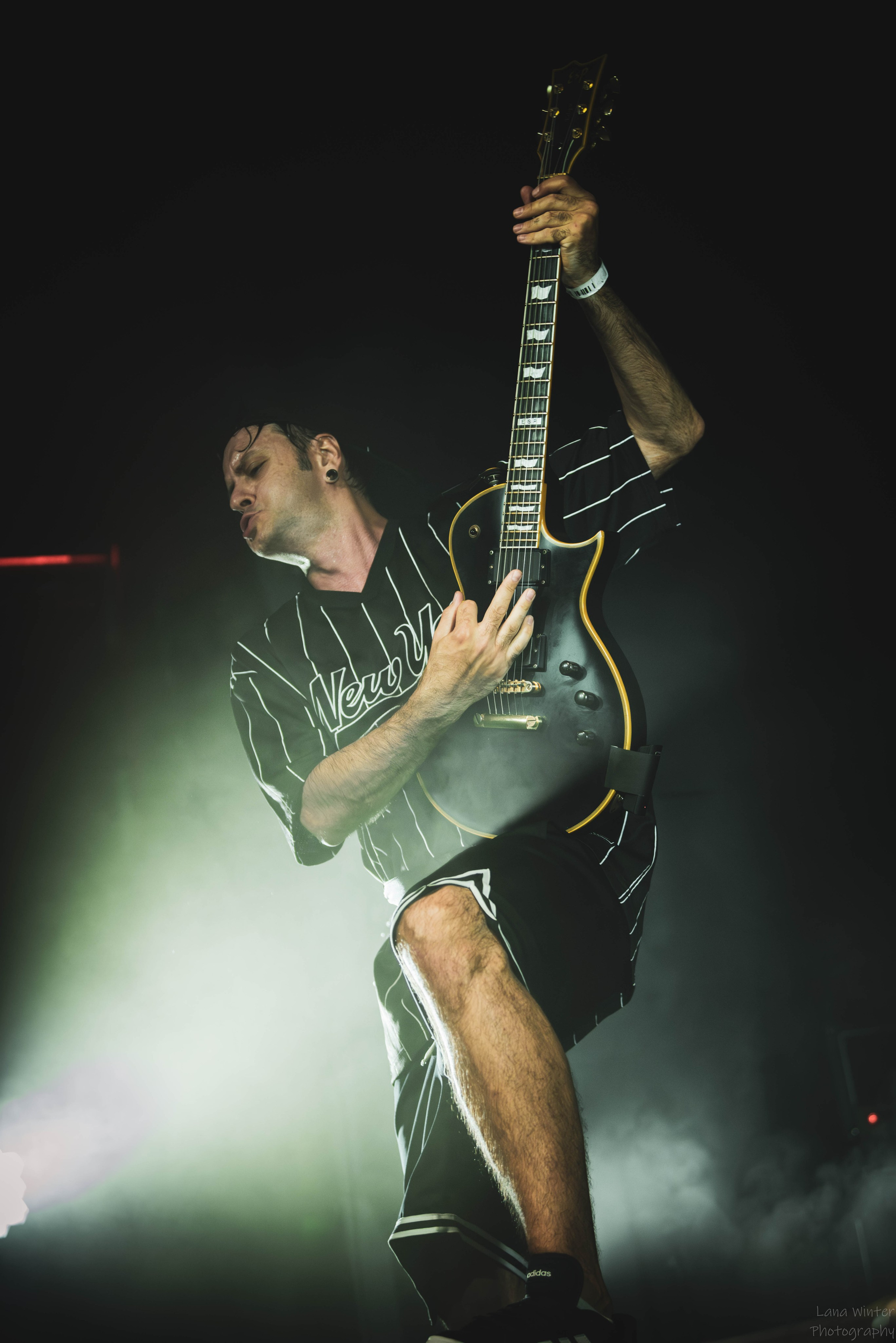 7000$ (29 июня 2025 года, Москва, клуб Урбан). Фотограф Светлана Блинова, Москва и Московская область