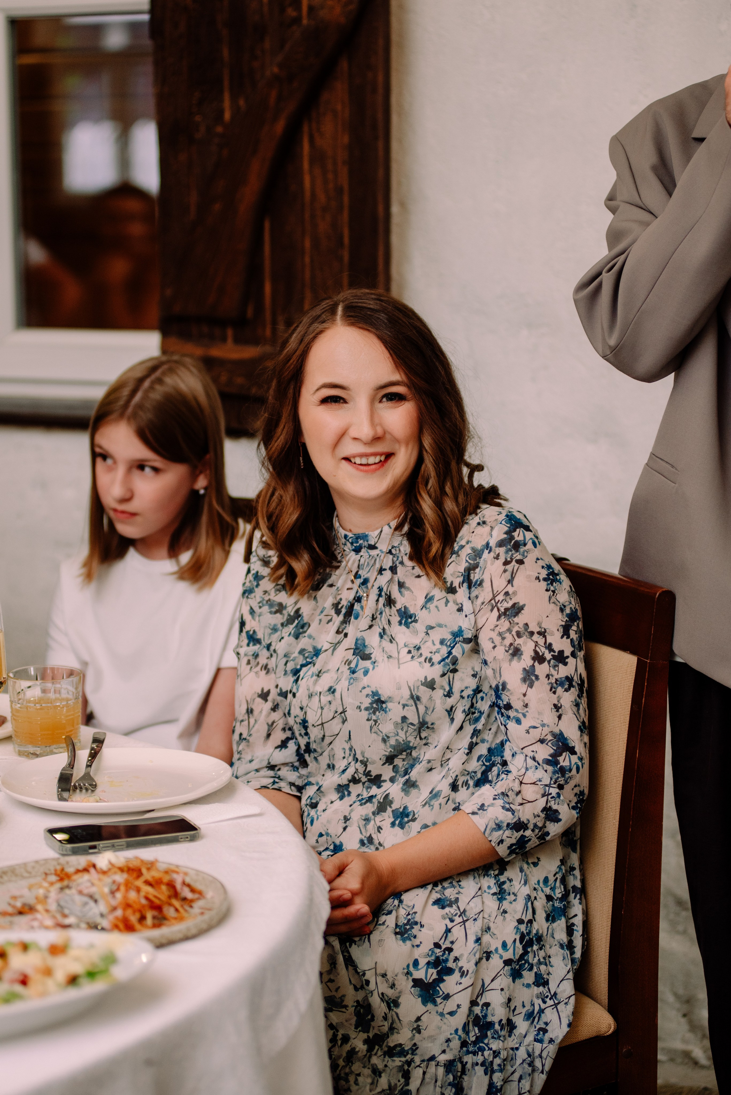 Юля и Саша — душевный банкет. Семейный и свадебный фотограф в Рязани Лиза Голованова