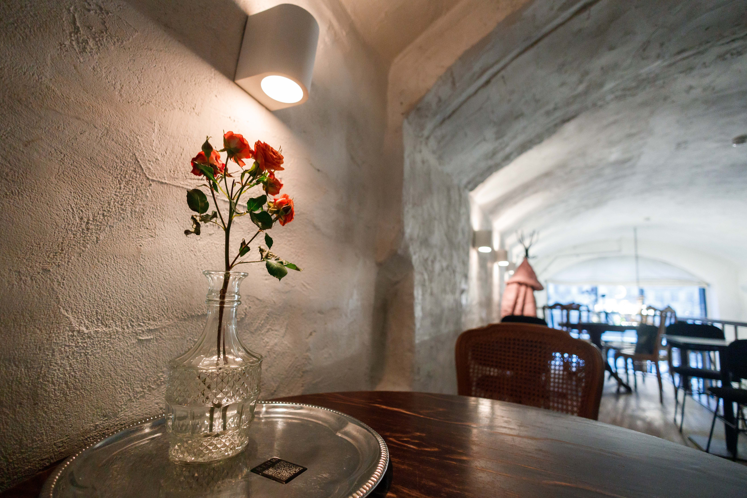 Кафе-бар Гусары на Фонтанке. Фотограф Балаев Михаил