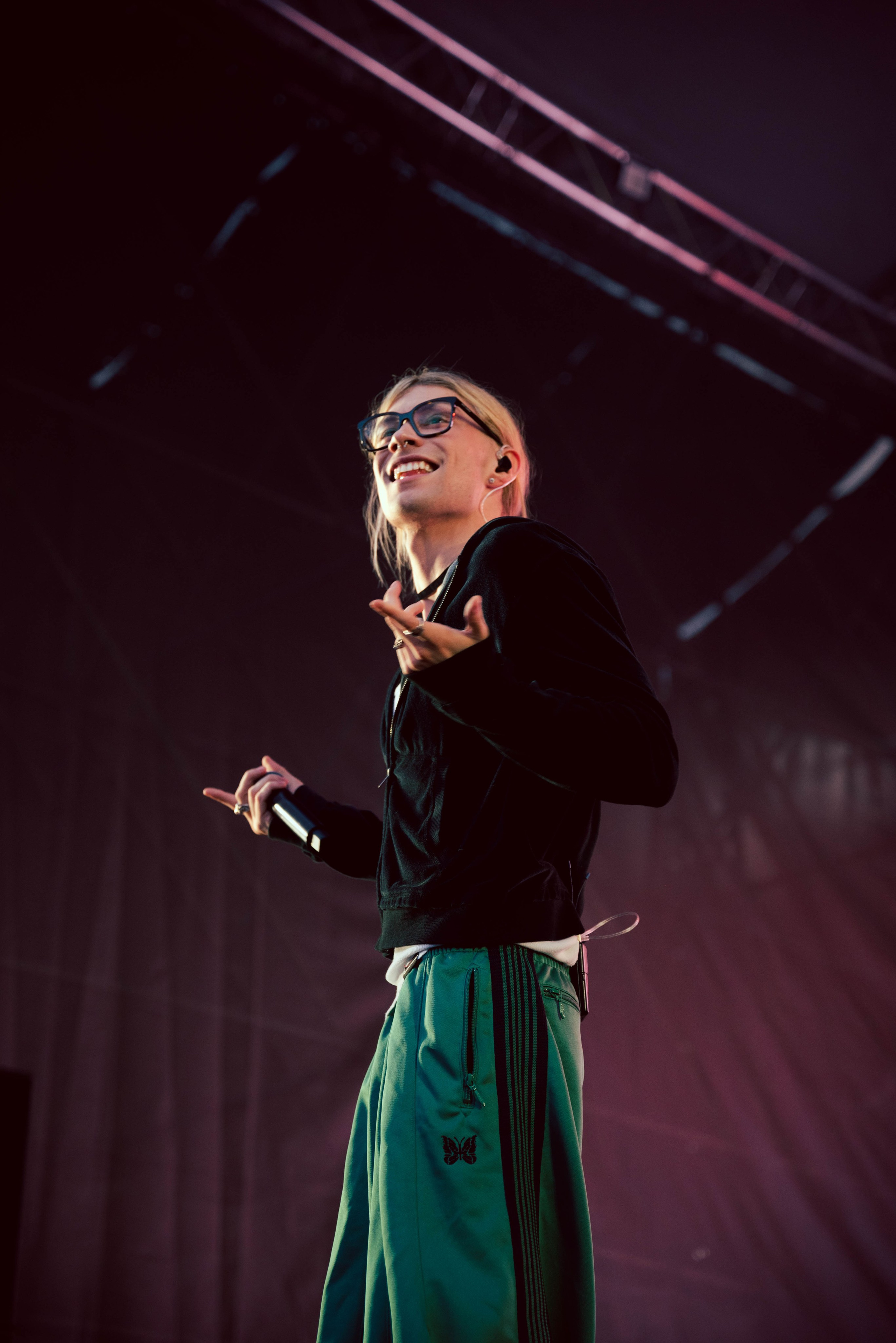 Концерт NKEEI, ARTEM SHILOVETS, UNIQE. Фотограф Нетбай Ксения в Москве Калуге