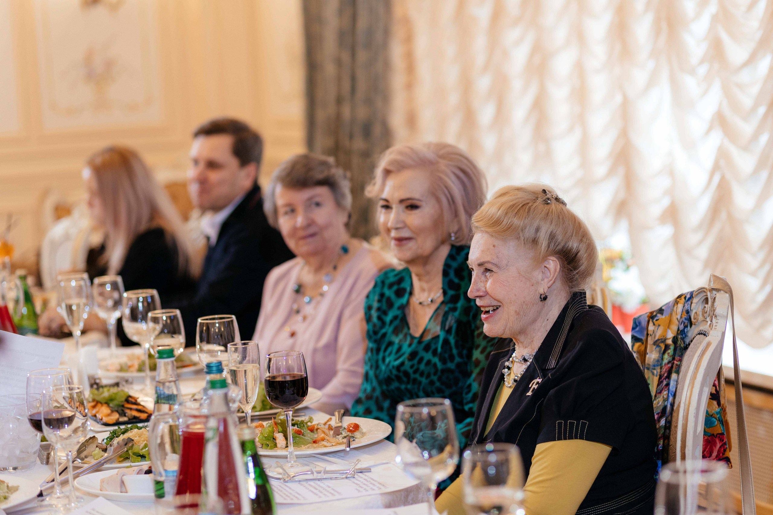 Юбилей 80. Фотограф Крохин Олег