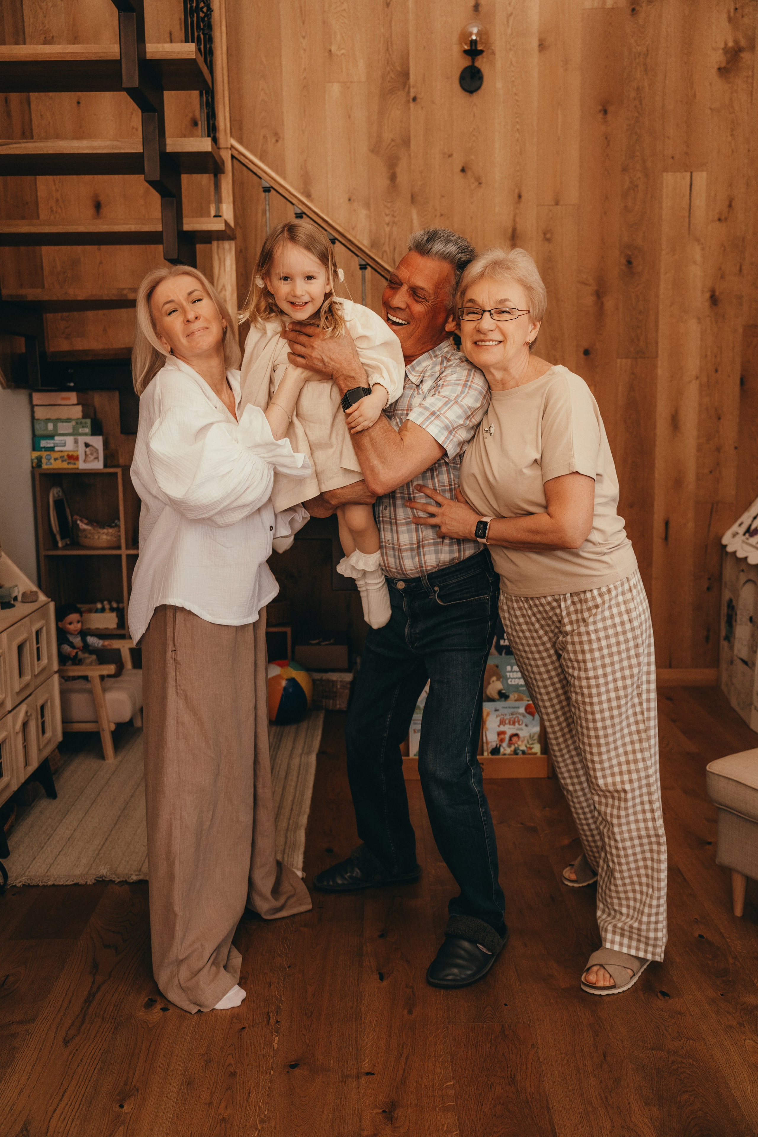 Ирина и Вера. Семейный фотограф • Домашние съемки в Нижнем Новгороде