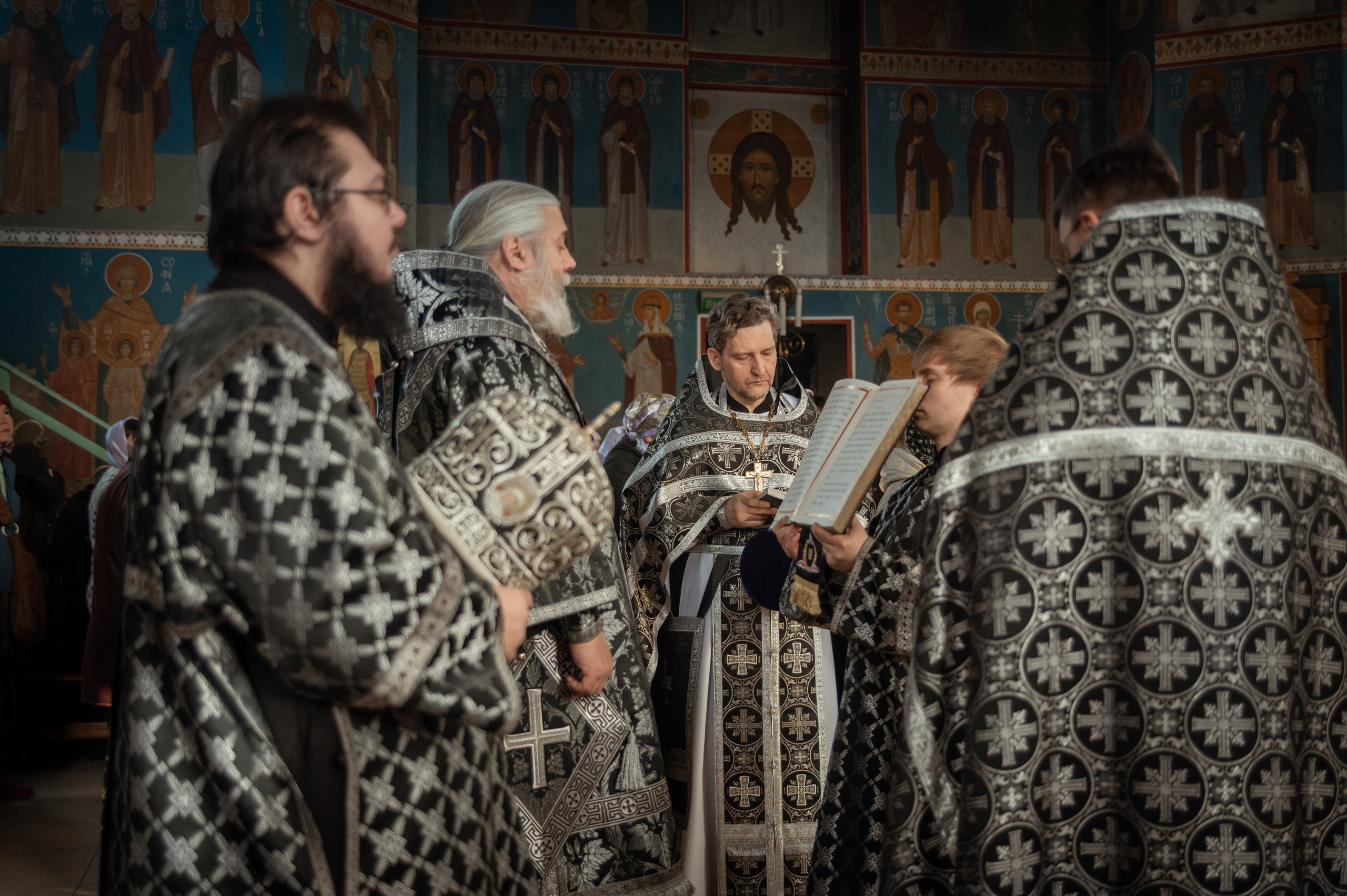 Преждеосвящение Даров. Храм Серафима Саровского. Церковный, семейный и репортажный фотограф Волгоград, Волжский