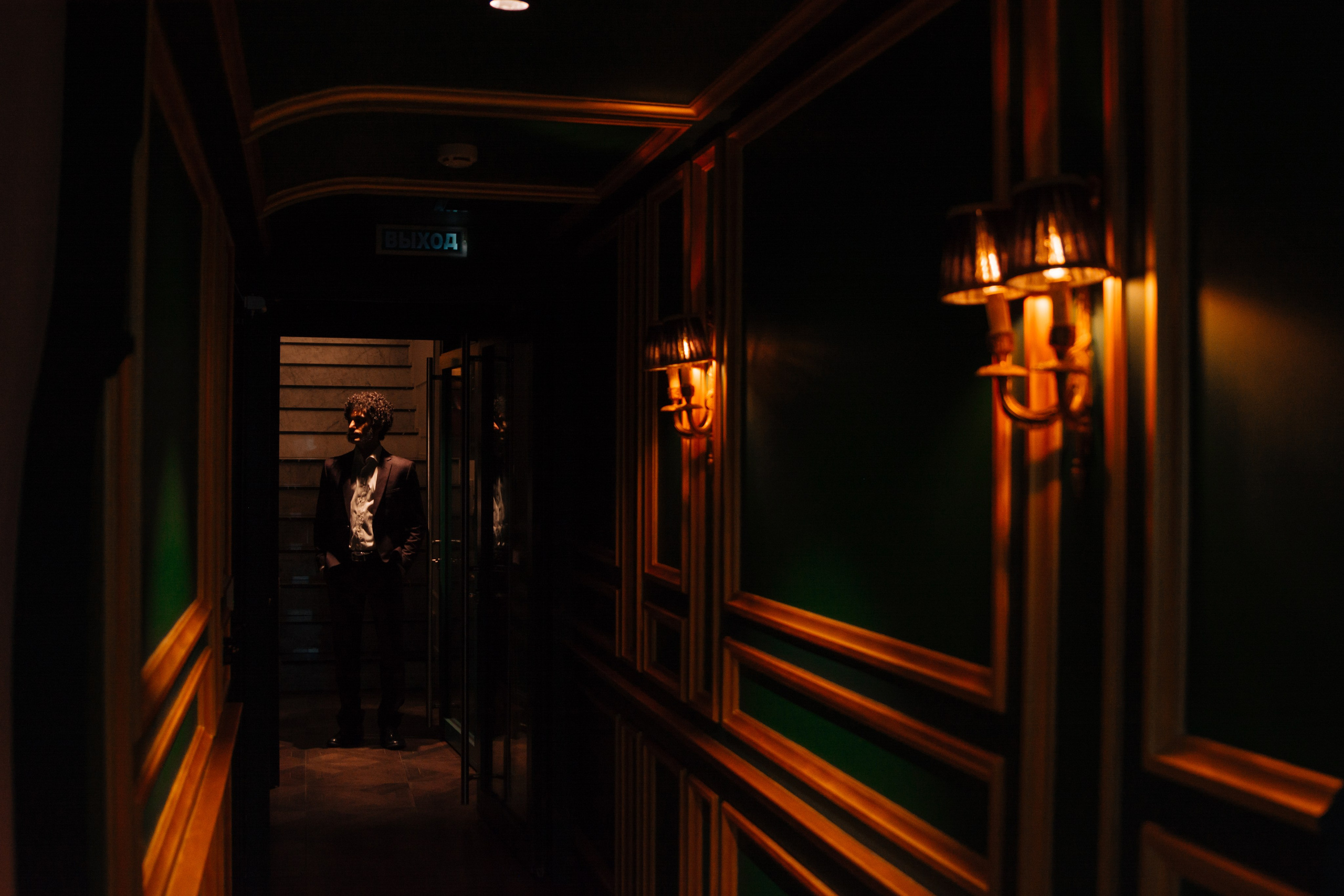 Пушкин в отеле «Оболенский». Съёмка ролика для конкурса. Портретный фотограф в Санкт-Петербурге Дмитриева Наталия