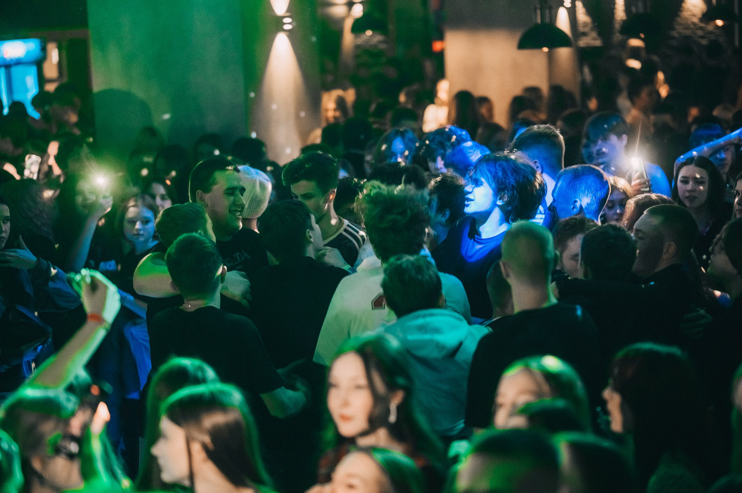 8 MARCH WOMENS DAY PARTY. Фотограф в Кемерово Владислав Шульц