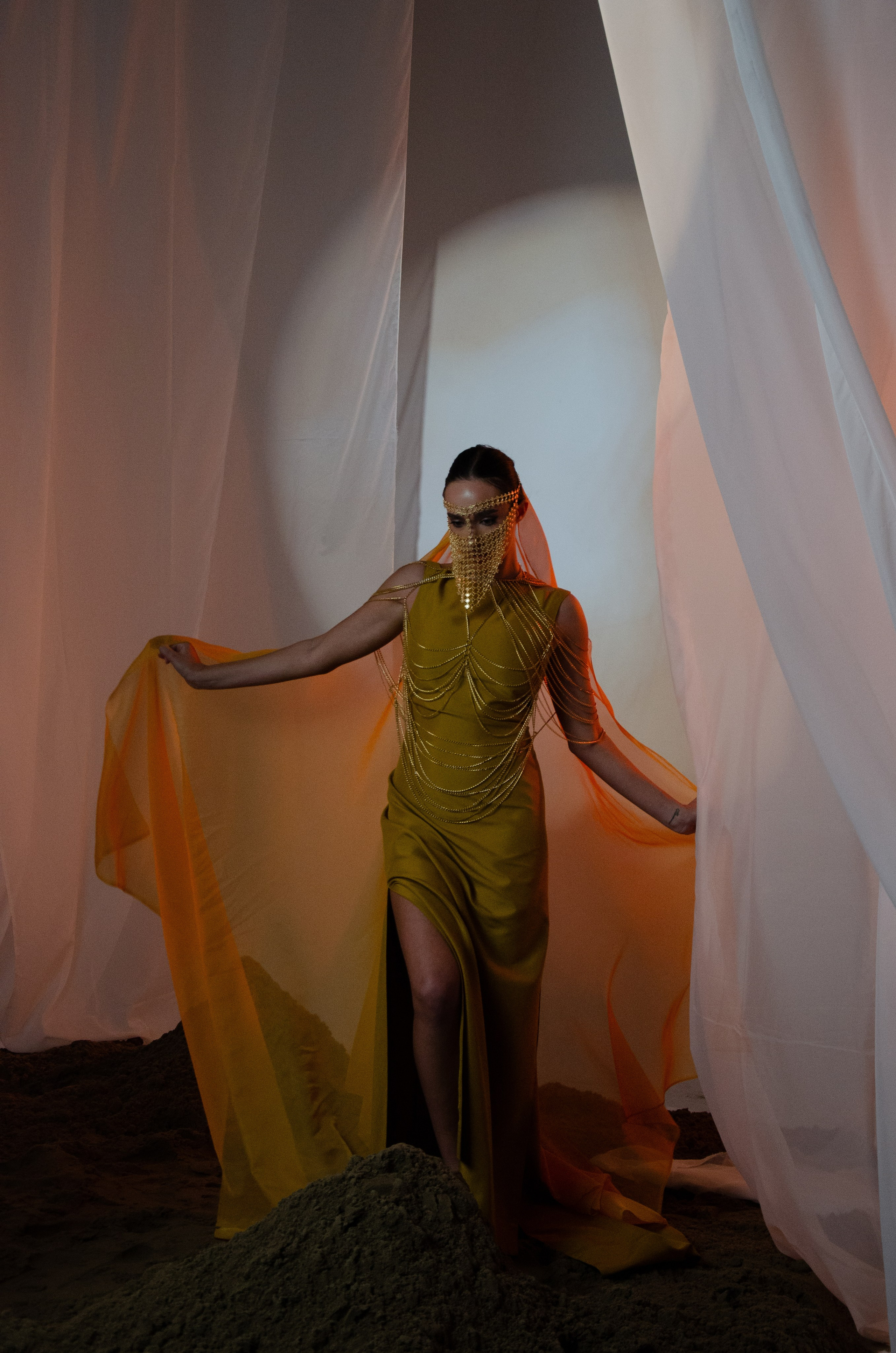 Фотосессия по к/ф ДЮНА. Портретный фотограф в Казани Тумурзина Камила